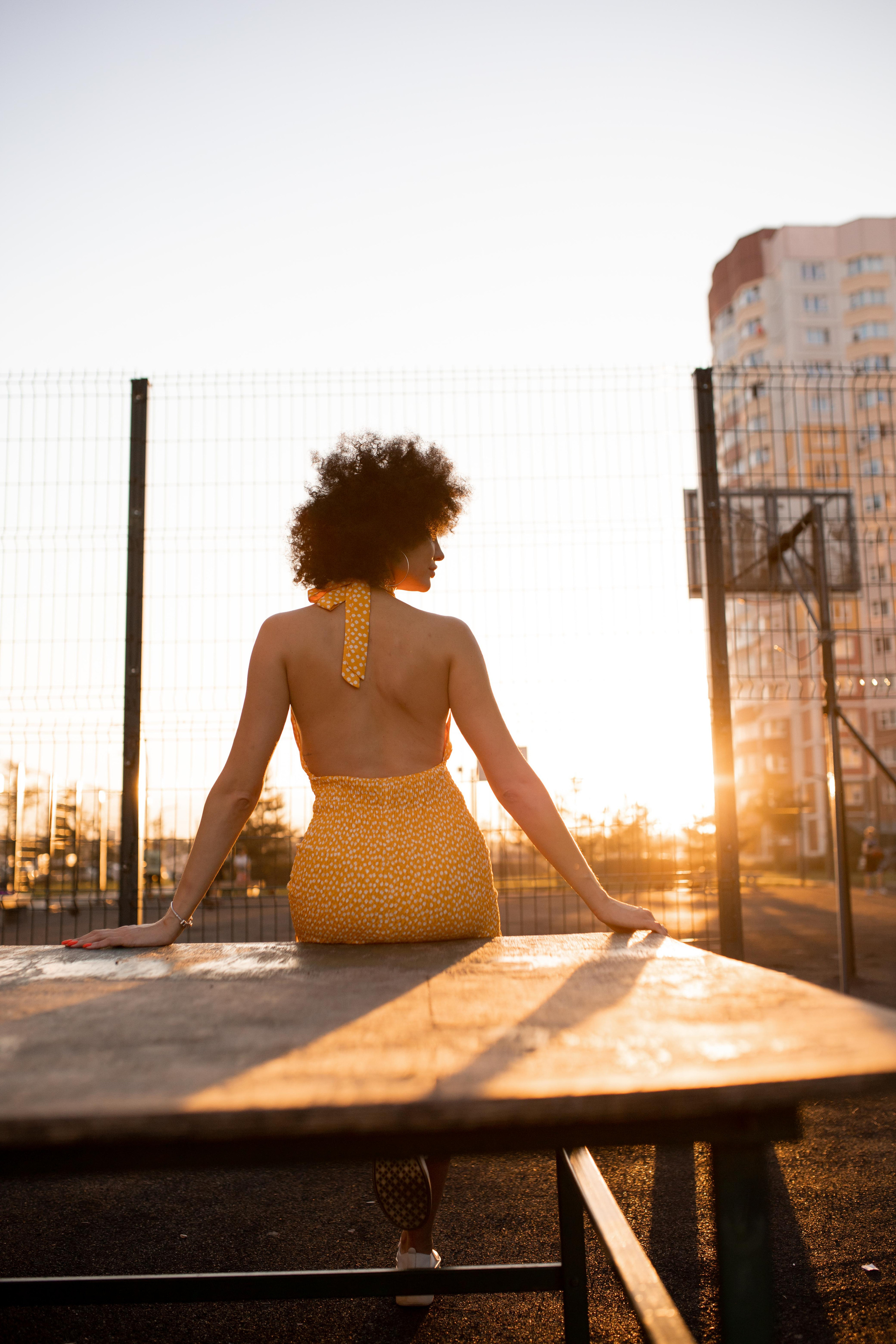 Женская фотосессия на закате. Афро. Фотограф Валерия Горбунова Подольск Бутово Видное Щербинка