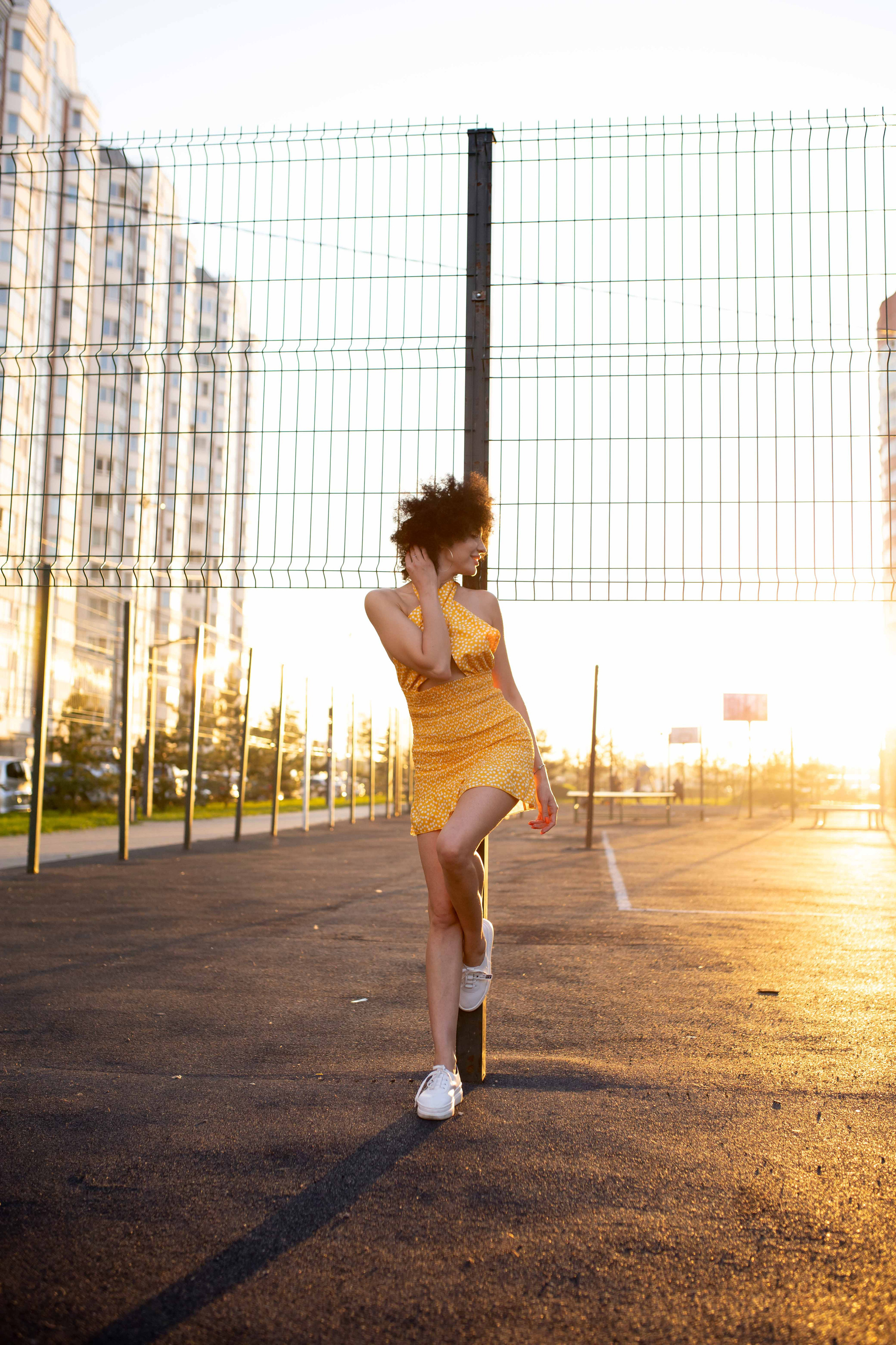 Женская фотосессия на закате. Афро. Фотограф Валерия Горбунова Подольск Бутово Видное Щербинка