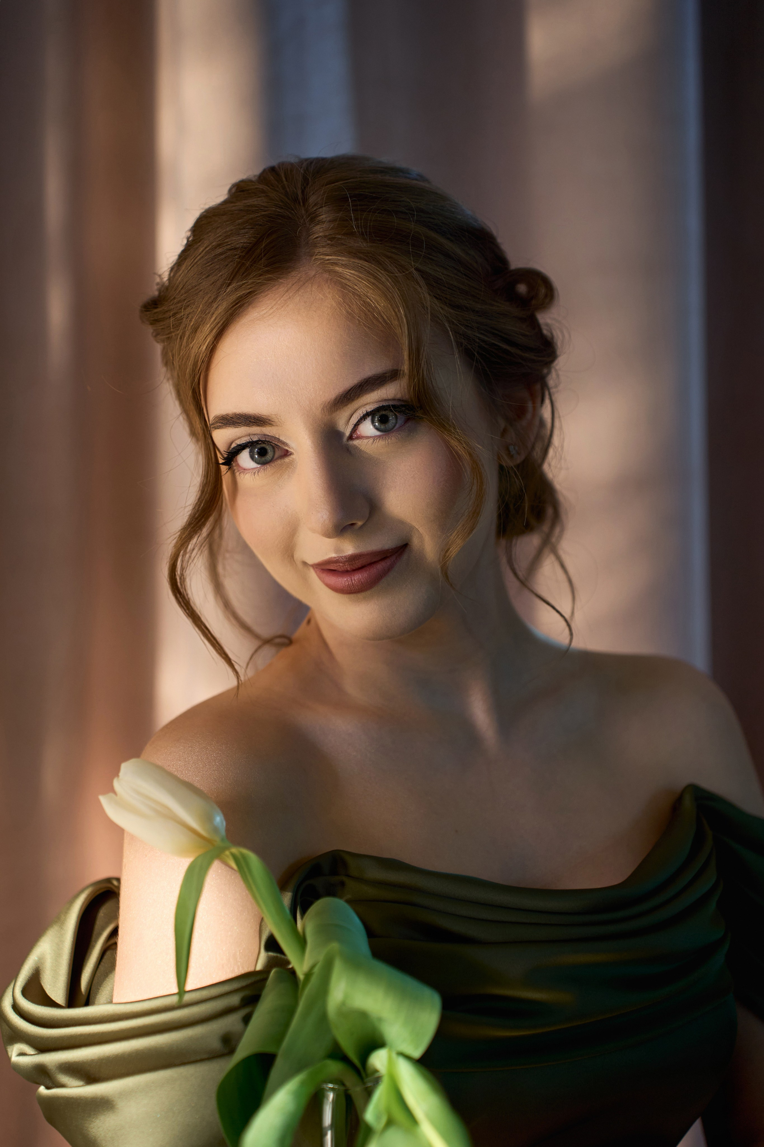 Красивое и чувственное сватовство Рафаэля & Алины в GOLDEN PALACE от ТВИНС СТУДИО. ТВИНС СТУДИО — лучшие свадебные фотографы и видеографы в Краснодаре