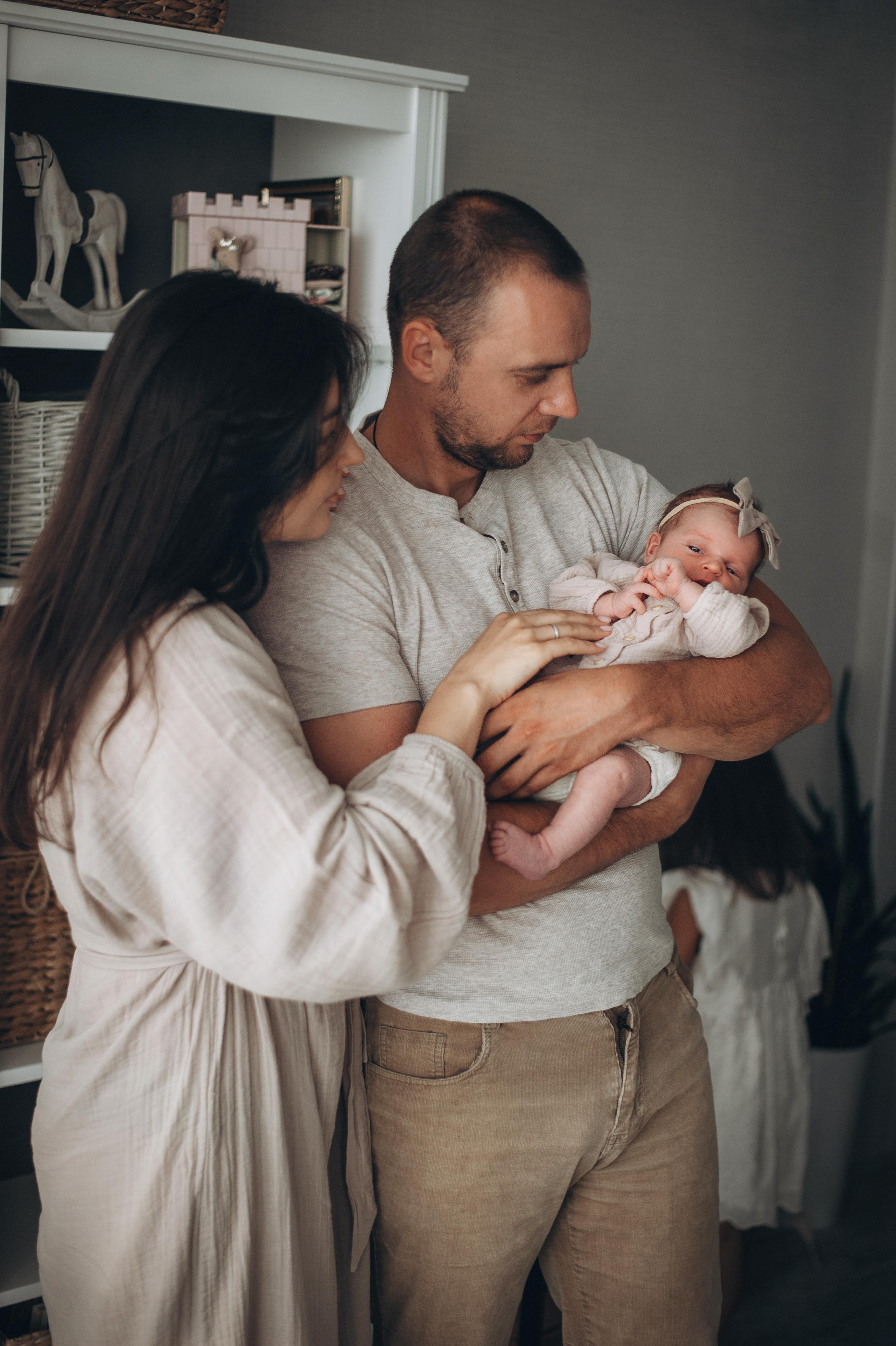 Мама и маленькие доченьки. Фотограф в Саратове Анастасия Гладина