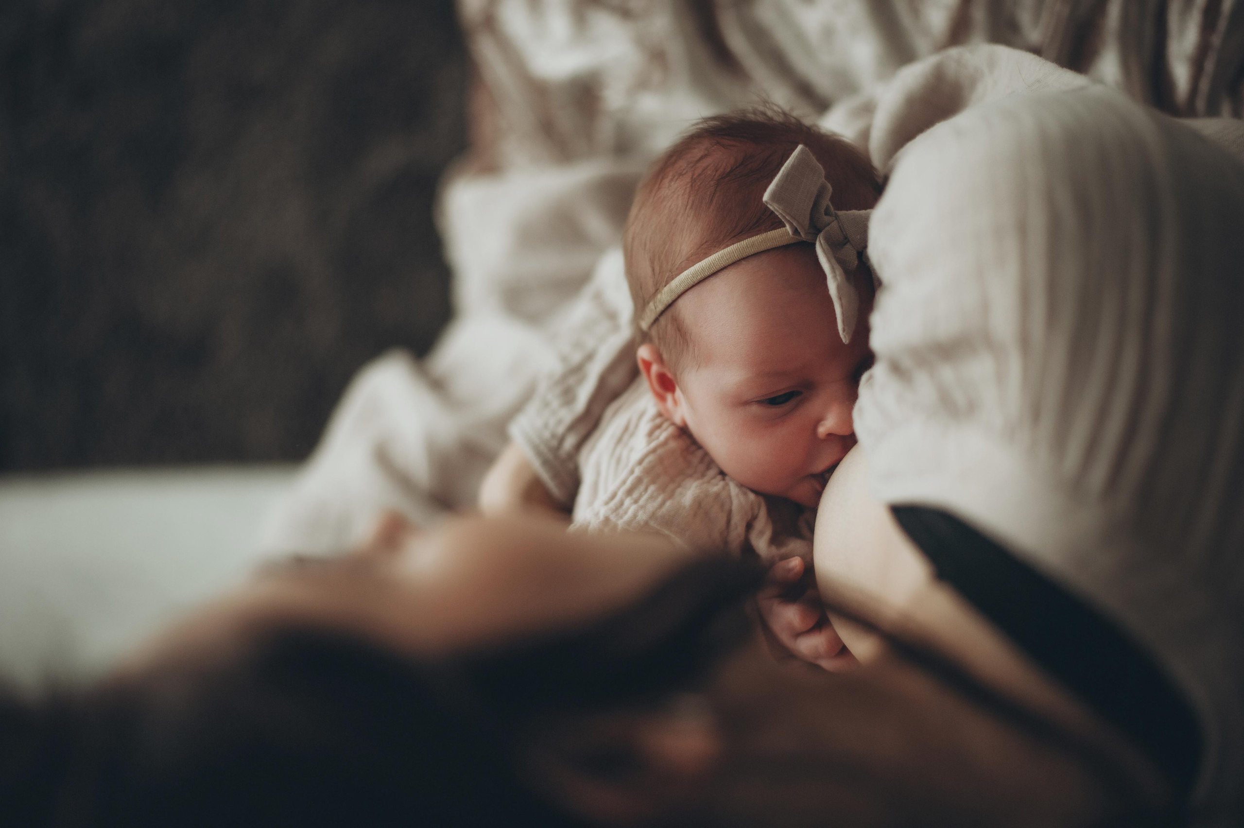 Мама и маленькие доченьки. Фотограф в Саратове Анастасия Гладина