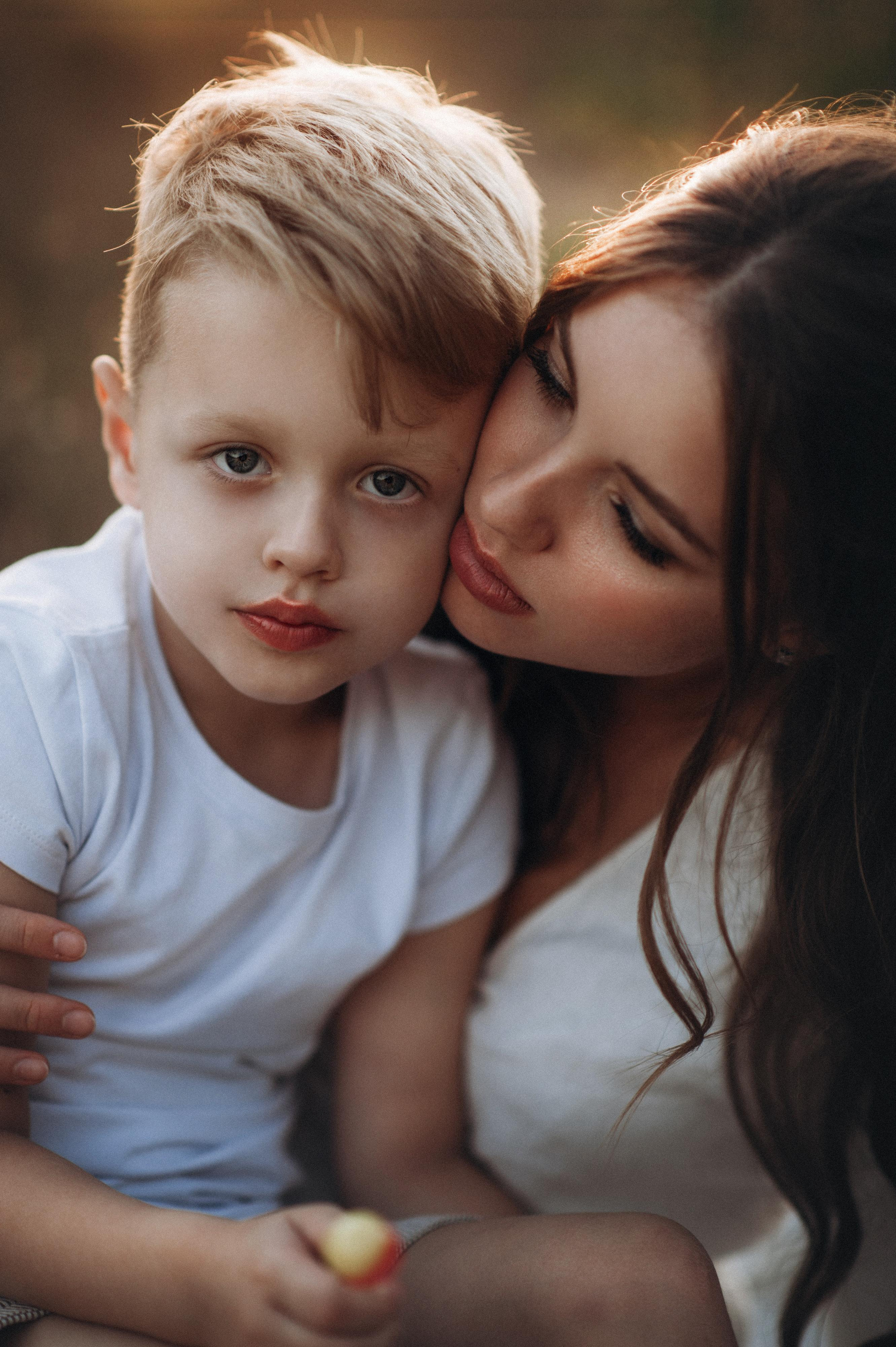 Даша и сынок Даня. Фотограф в Саратове Анастасия Гладина