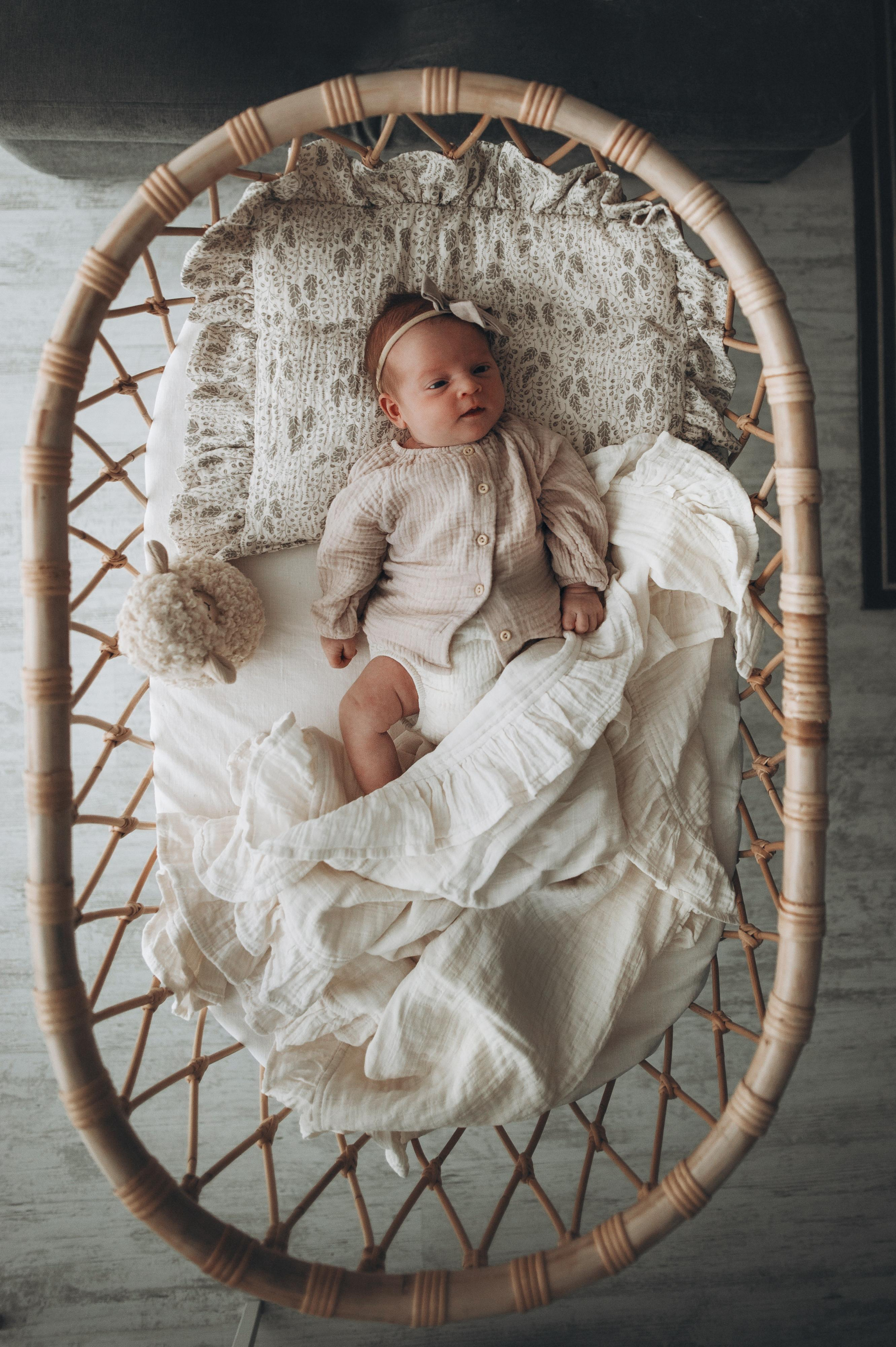 Мама и маленькие доченьки. Фотограф в Саратове Анастасия Гладина