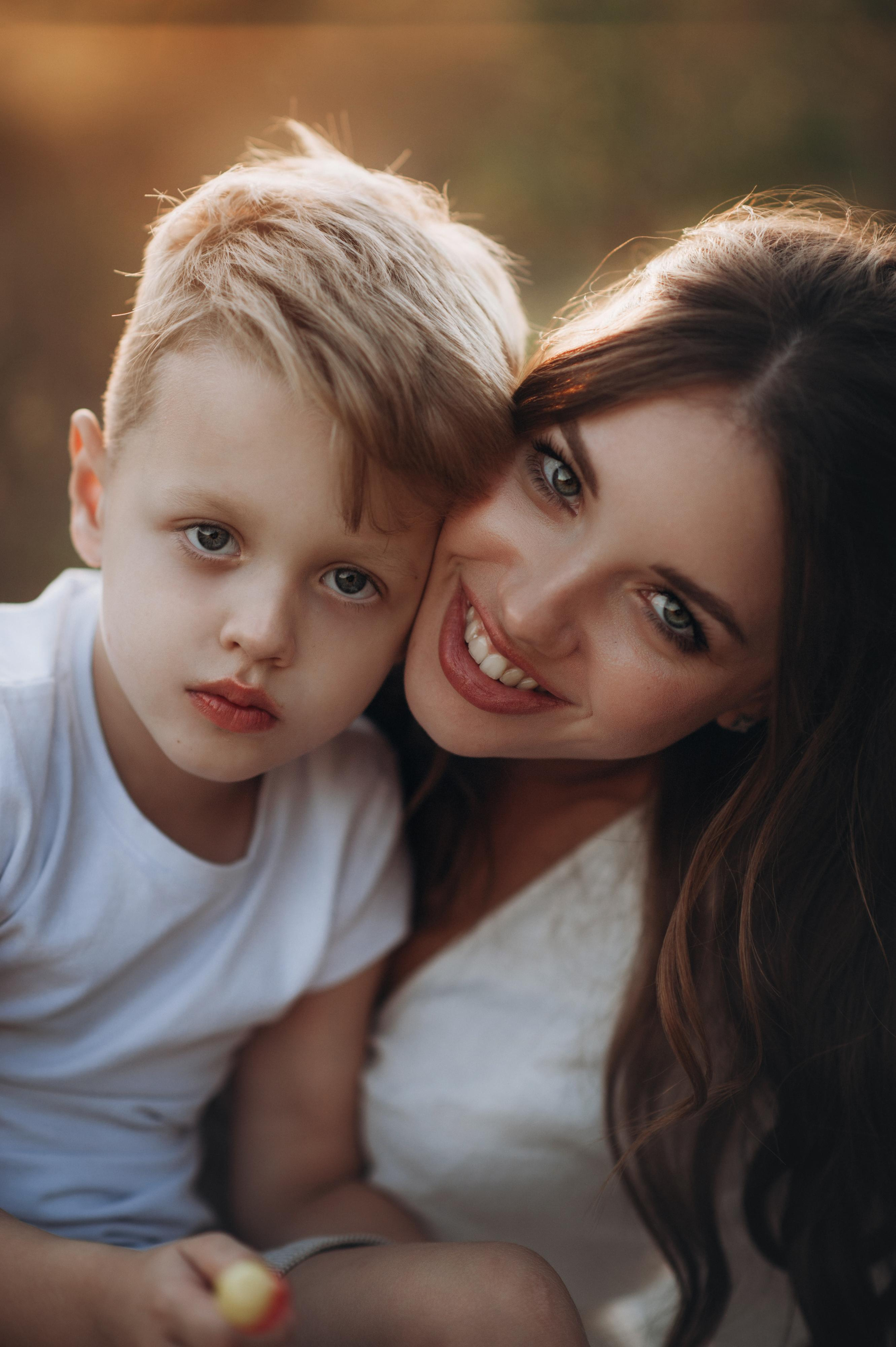 Даша и сынок Даня. Фотограф в Саратове Анастасия Гладина