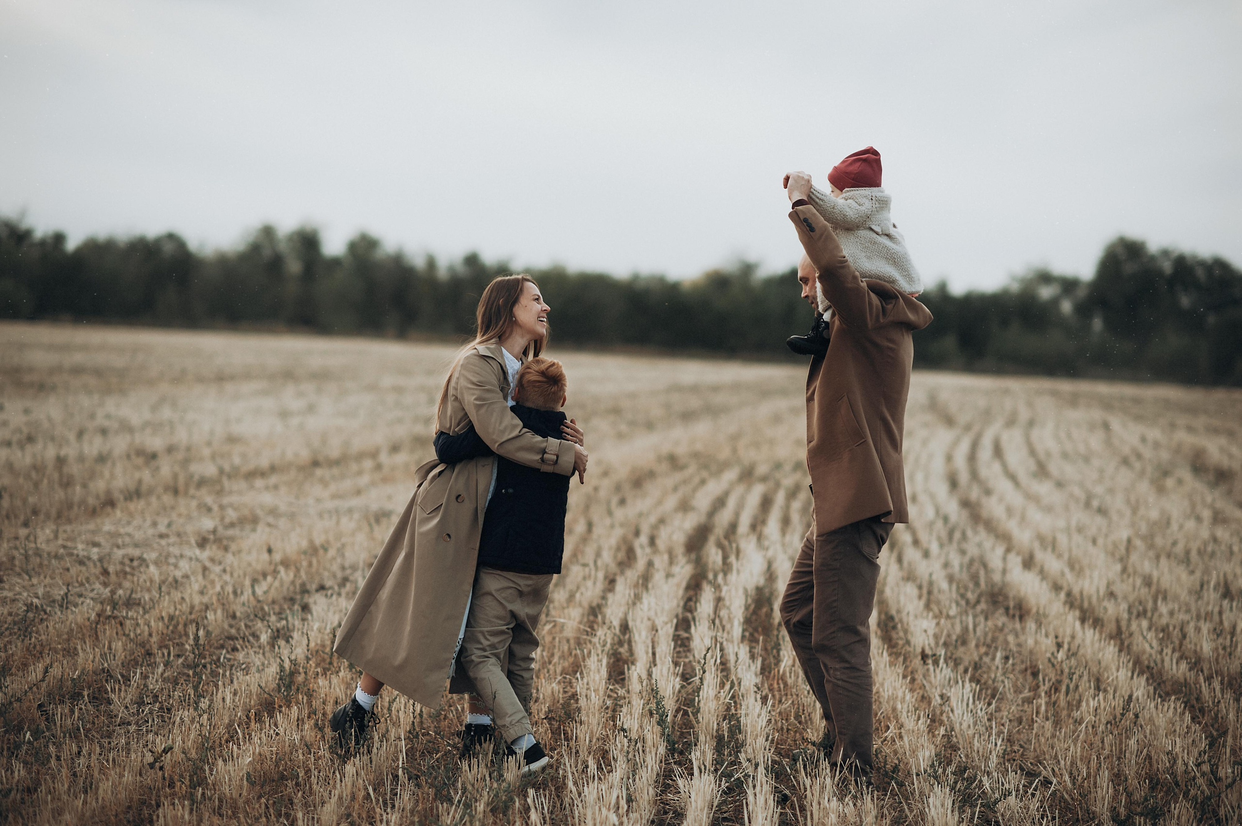 Олеся, Леша, Тимофей, Мия. Фотограф в Саратове Анастасия Гладина