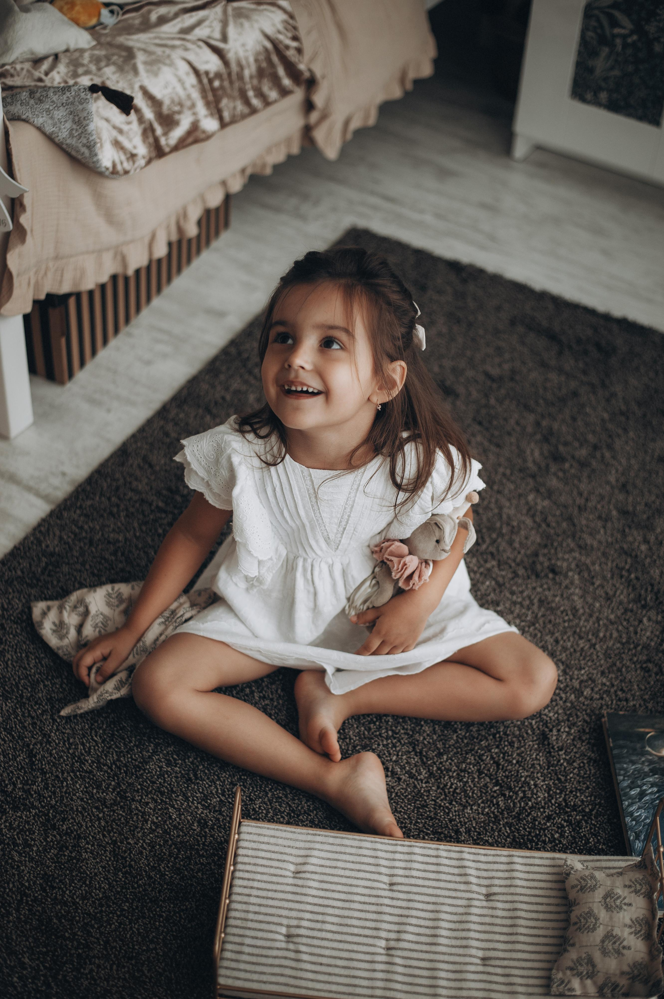 Мама и маленькие доченьки. Фотограф в Саратове Анастасия Гладина