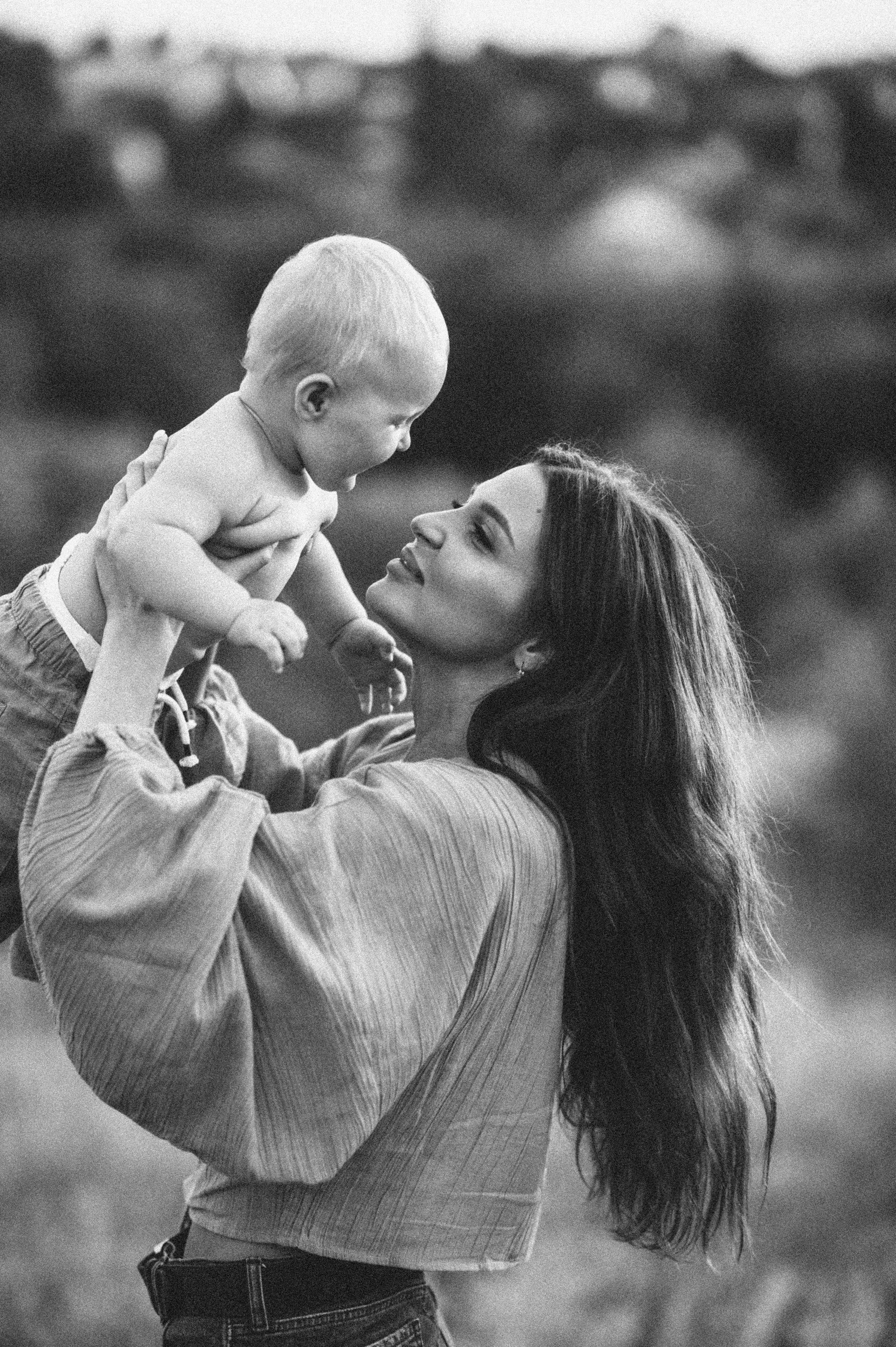 Юля в роли мамы. Фотограф в Саратове Анастасия Гладина