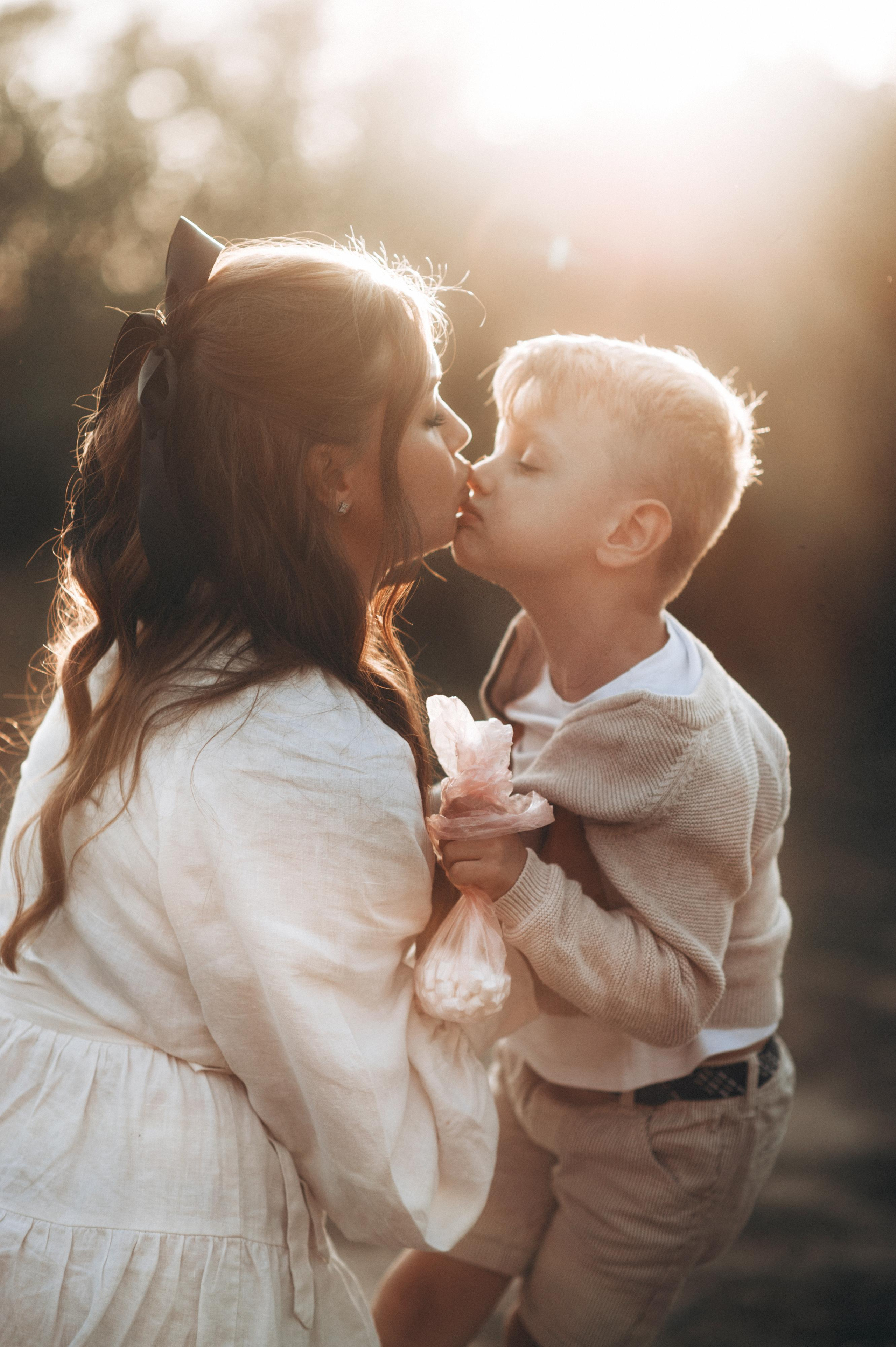 Даша и сынок Даня. Фотограф в Саратове Анастасия Гладина