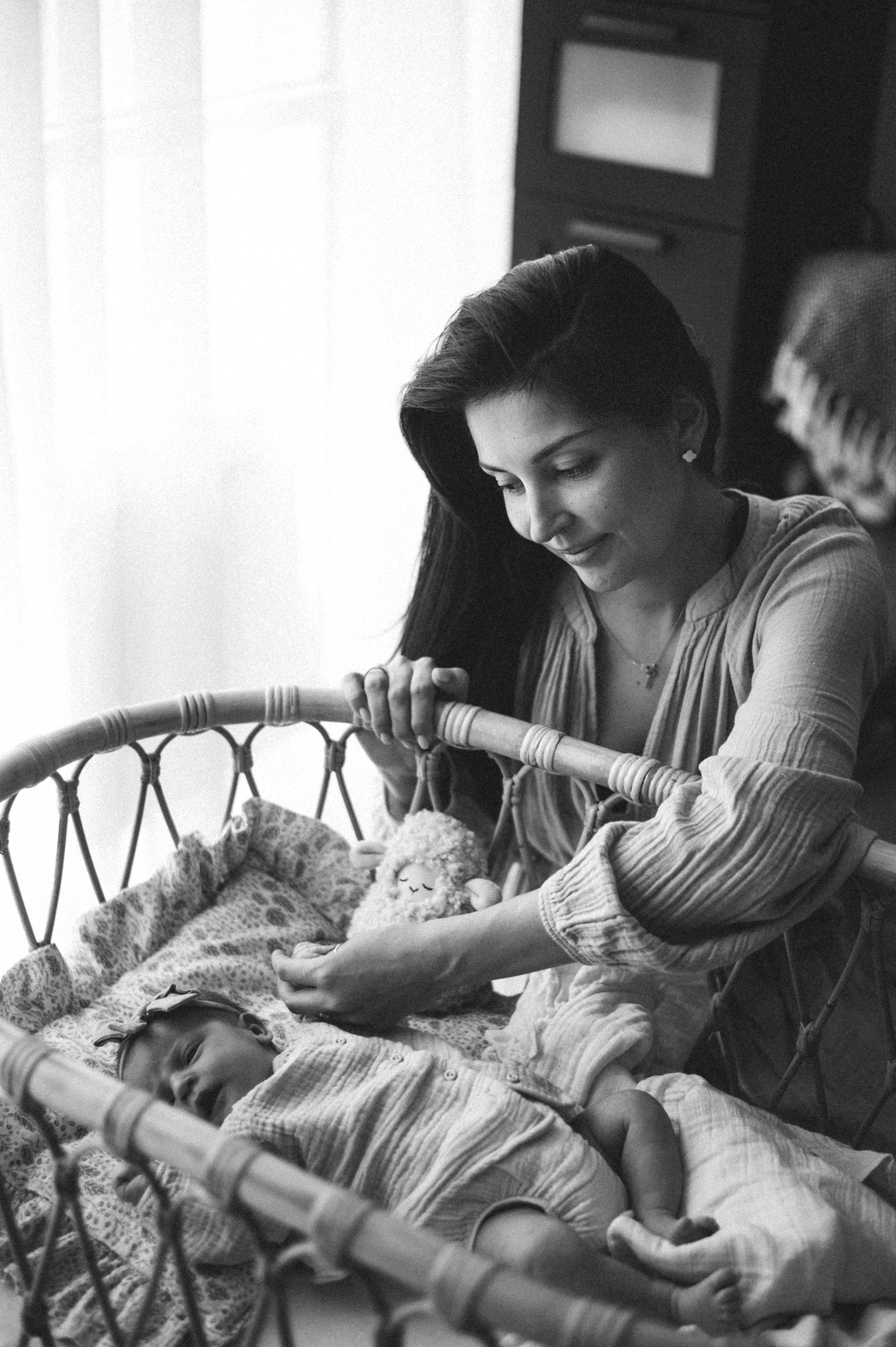 Мама и маленькие доченьки. Фотограф в Саратове Анастасия Гладина