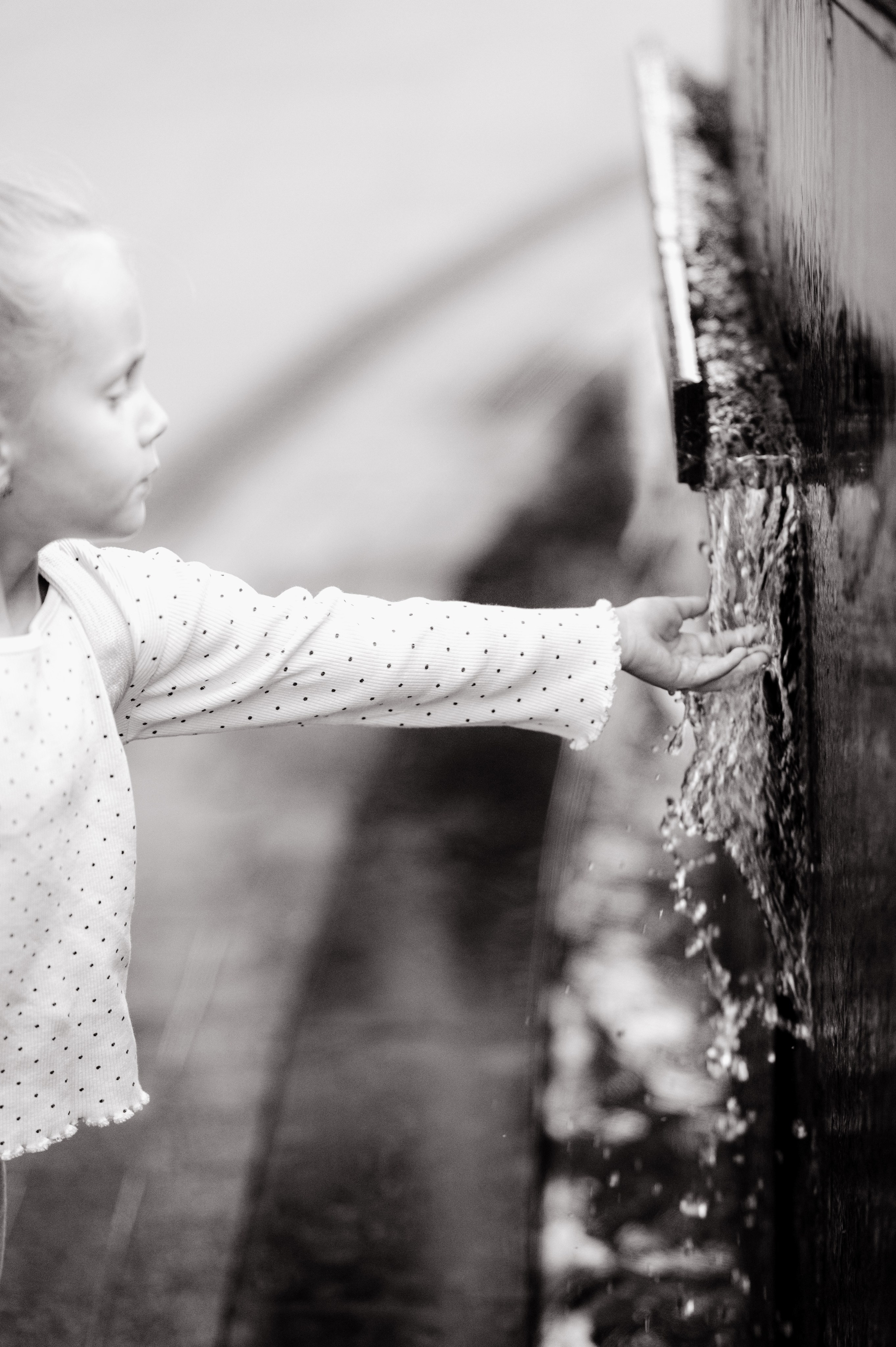 ЧБ прогулка. Детский и семейный фотограф