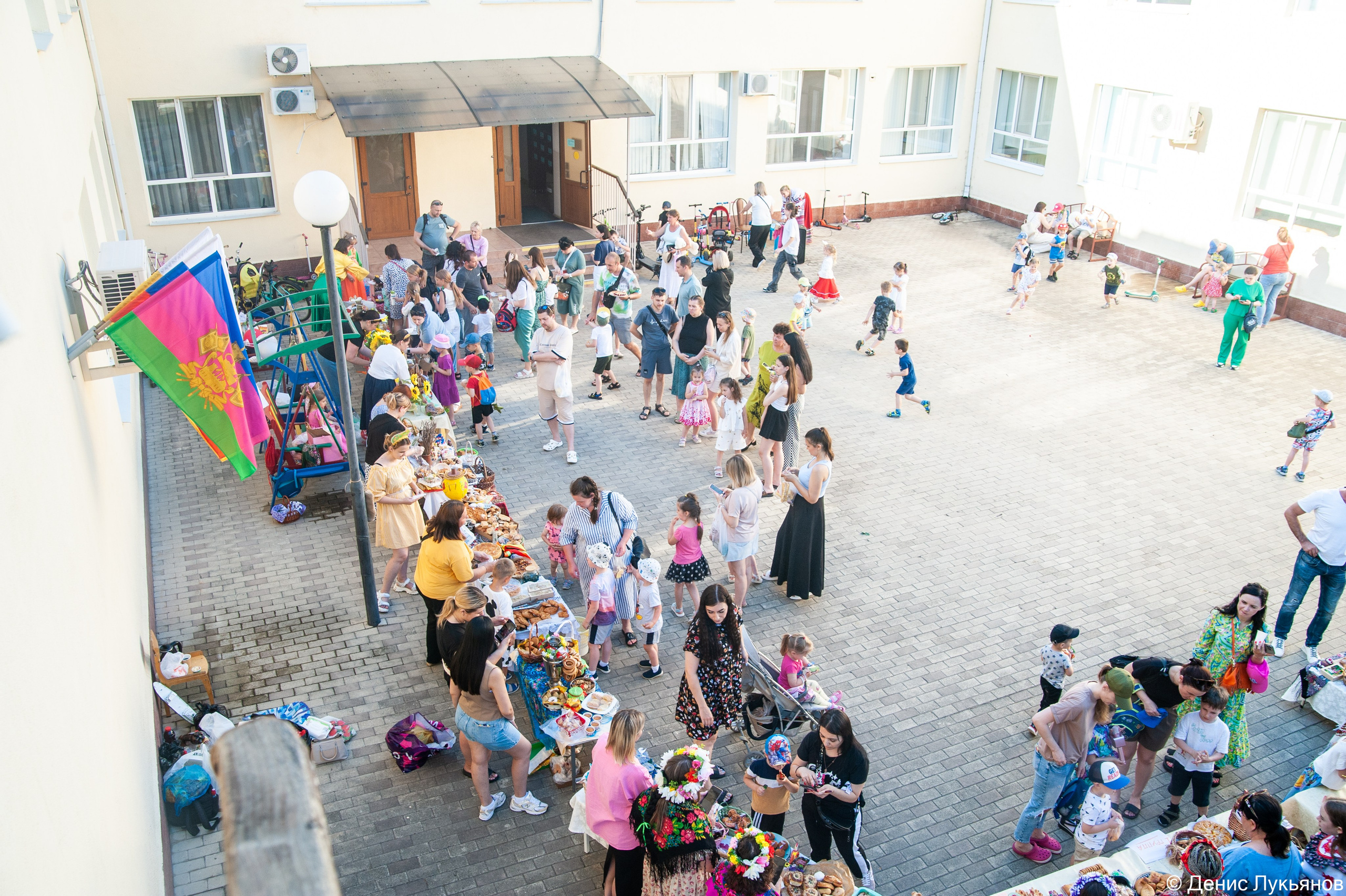 Ярмарка. Свадебный и семейный фотограф Денис Лукьянов в Краснодаре, Краснодарском крае и Республике Крым