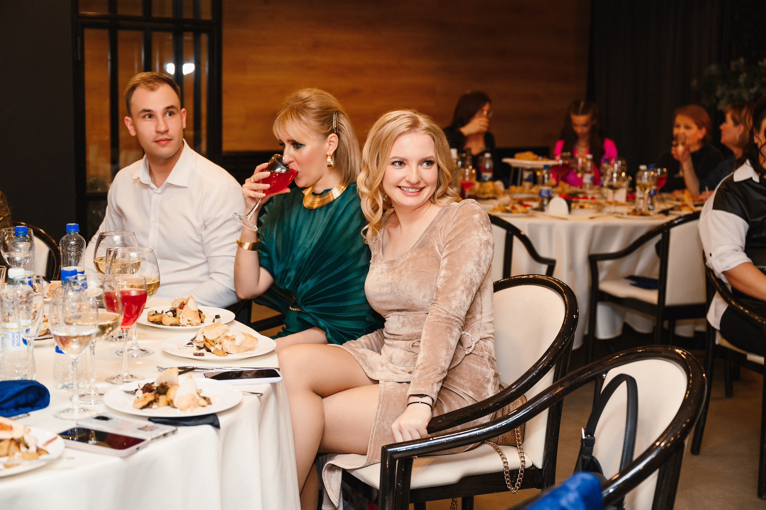 Корпоратив в WTC. Свадебный и просто хороший фотограф в Челябинске