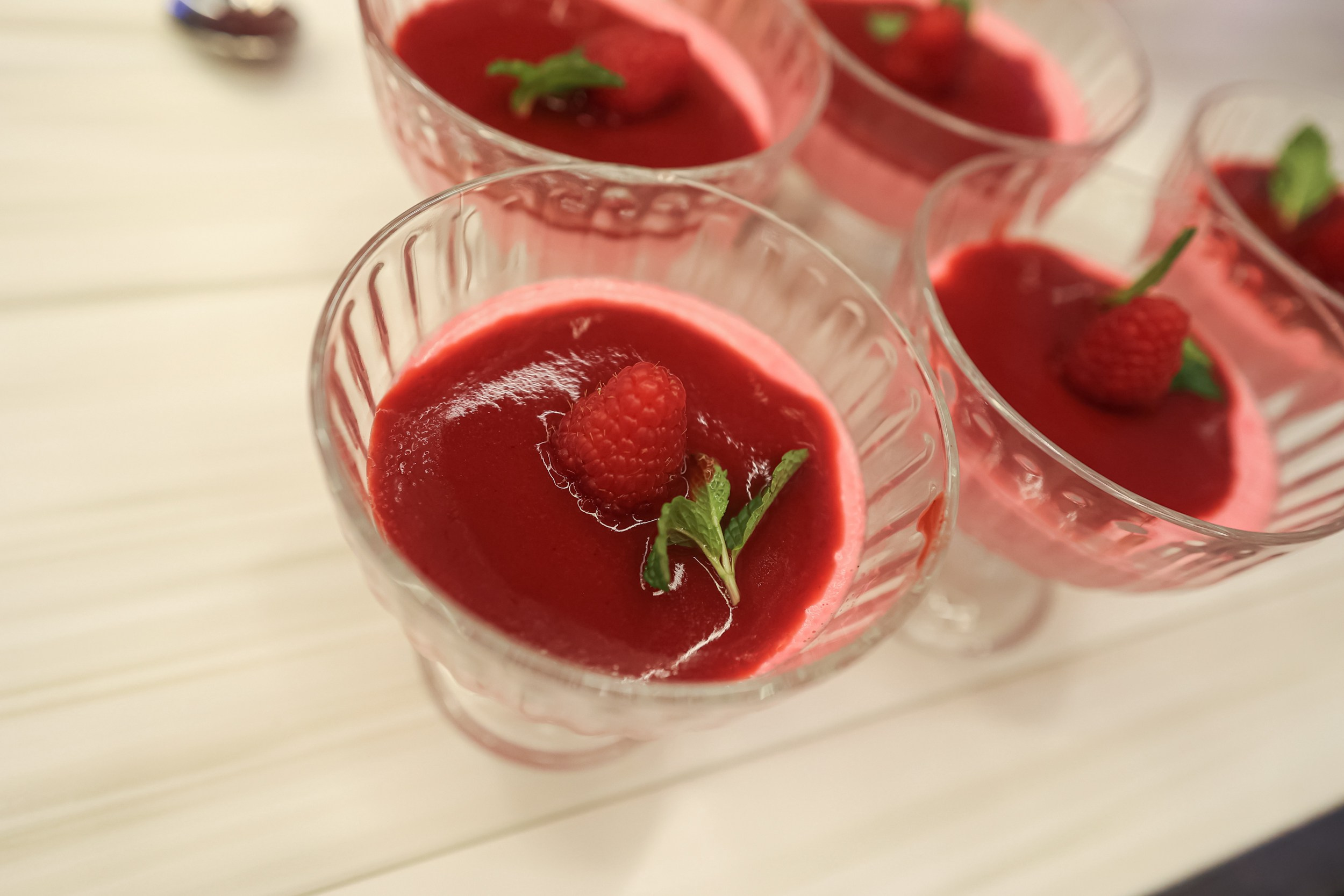 Вечеринка 8 марта в EventyOn. Репортажный фотограф видеограф в Москве Ольга Плаксина