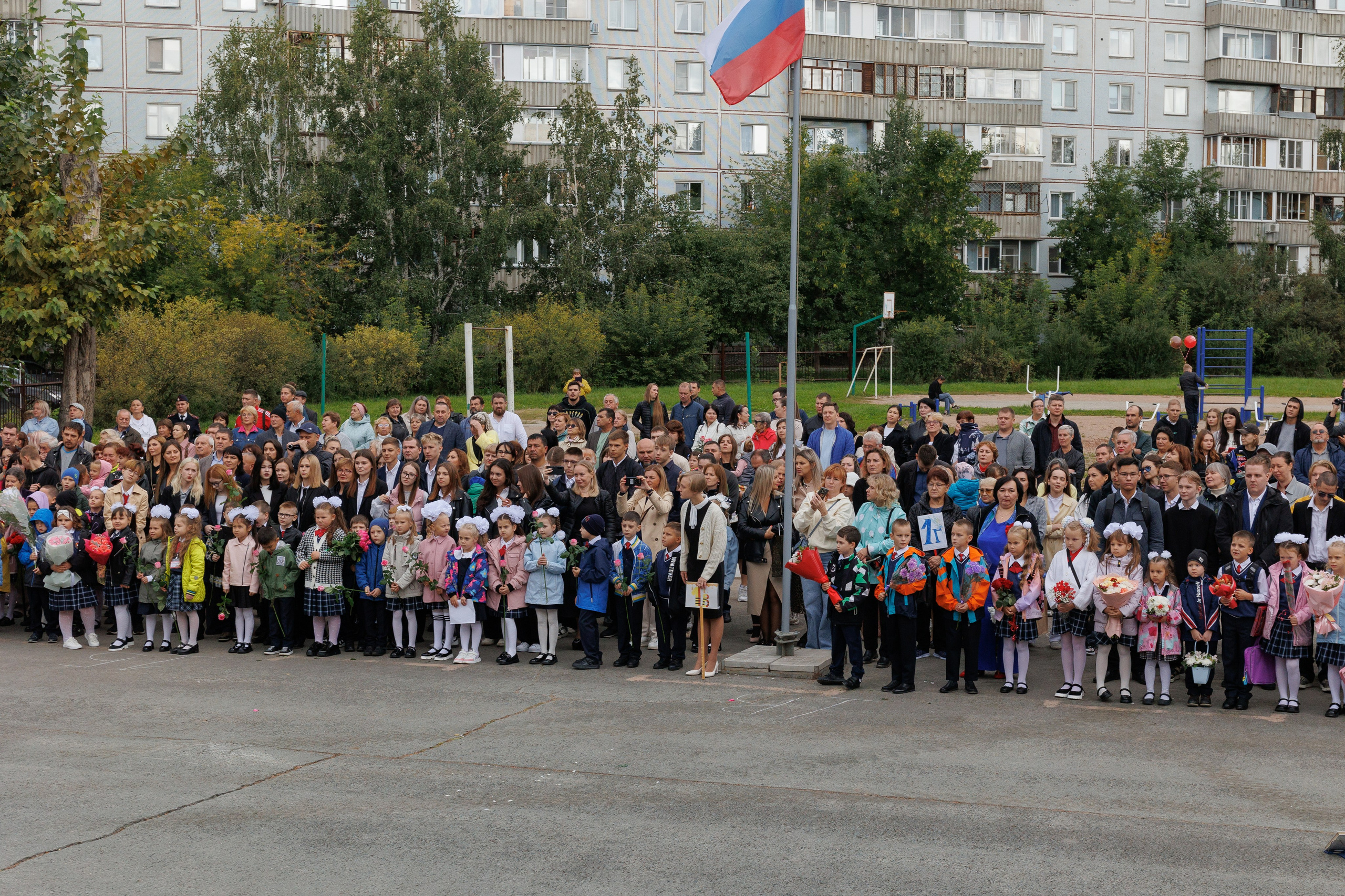 День знаний 2024. Лицей № 28. Фотомастерская Воробьевых