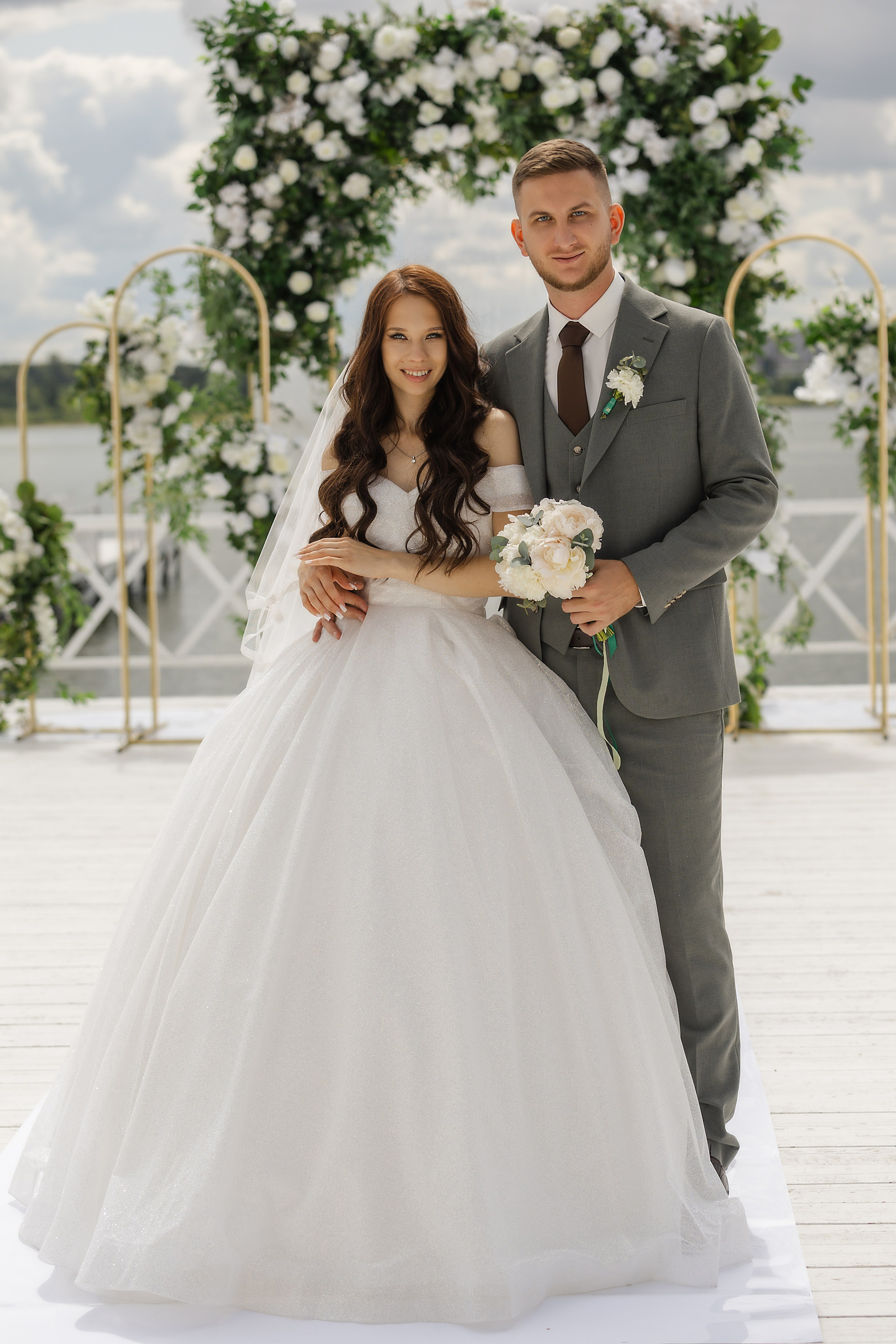 Саша и Алина. Главная