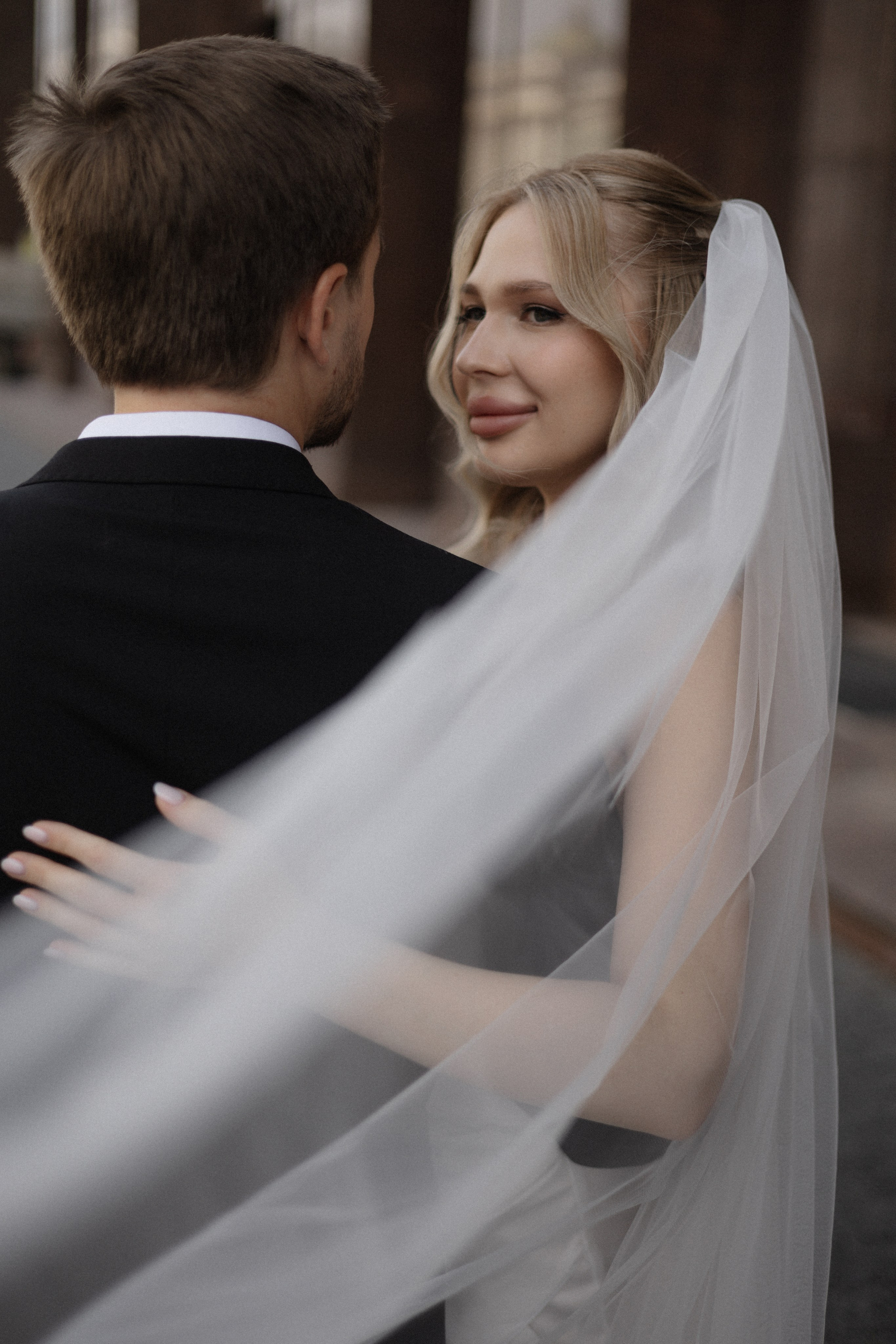 Арина и Дима. Сборы, роспись и прогулка. Свадебный и портретный фотограф в Москве Анастасия Масюк