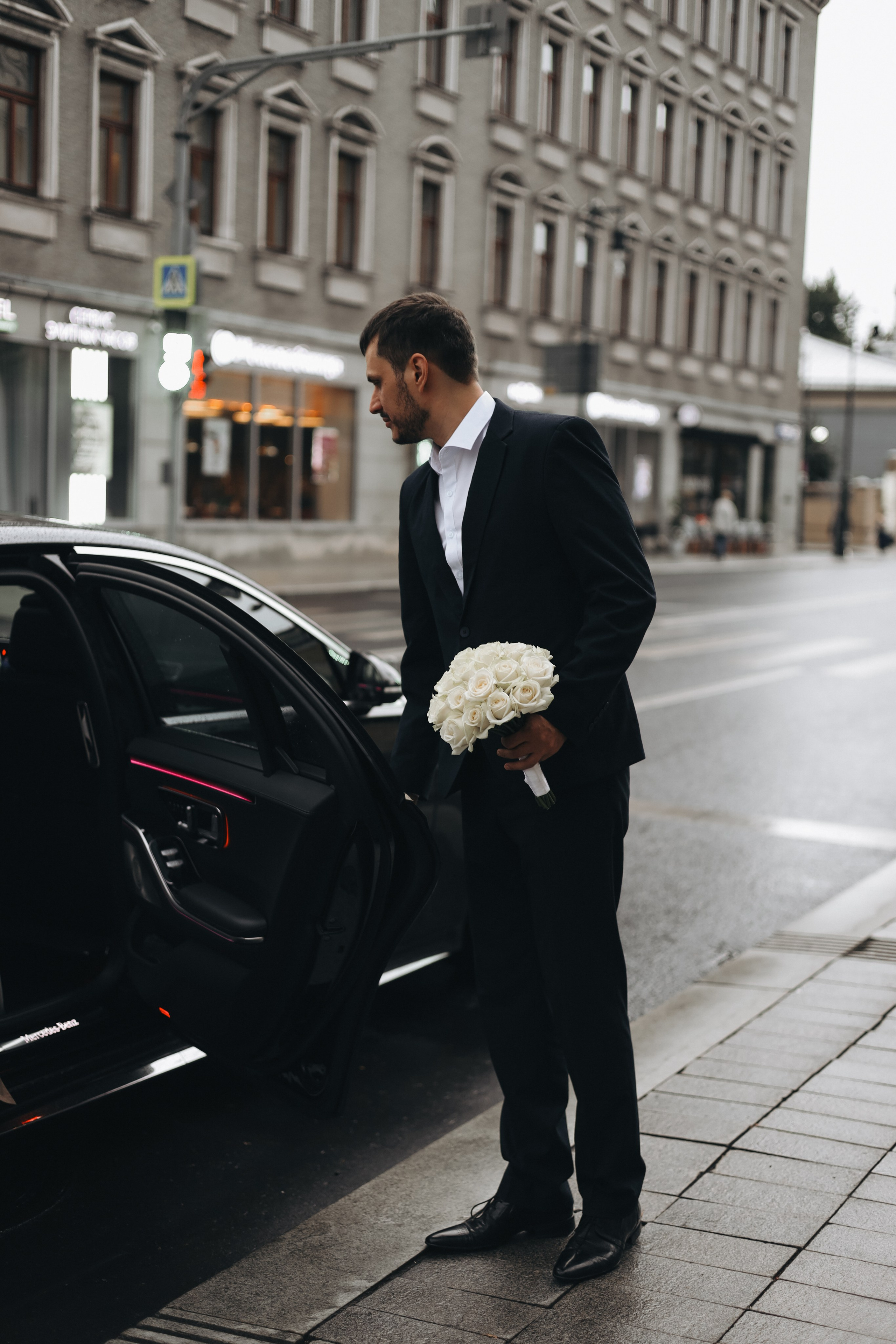 Ира и Денис. Амбассадори + Грибоедовский. Диана Чечель. Свадебный и семейный фотограф в Москве