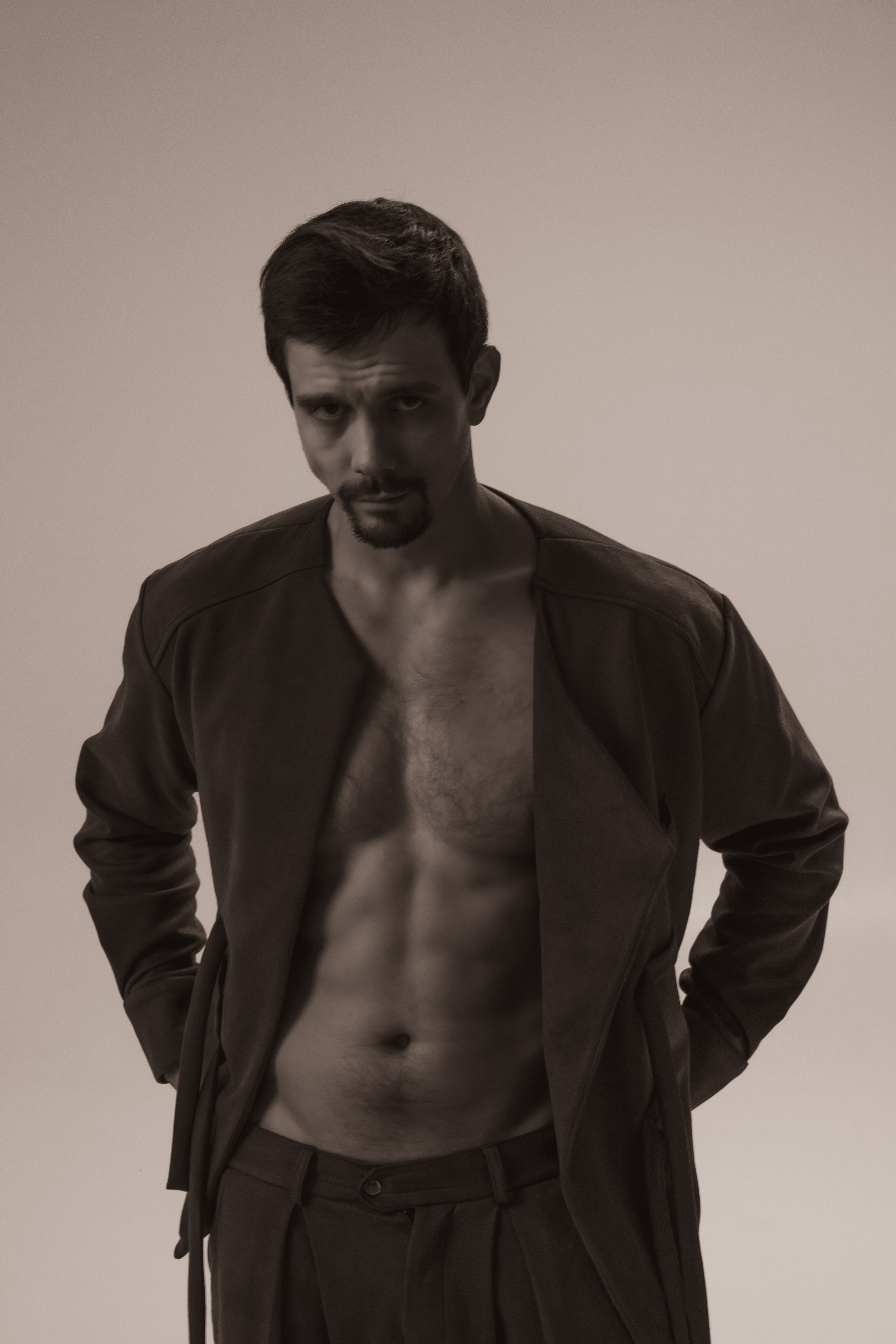 Актер Сергей Еликаров. Студия Laboratory. Фотограф Евгений Серебряков в Екатеринбурге