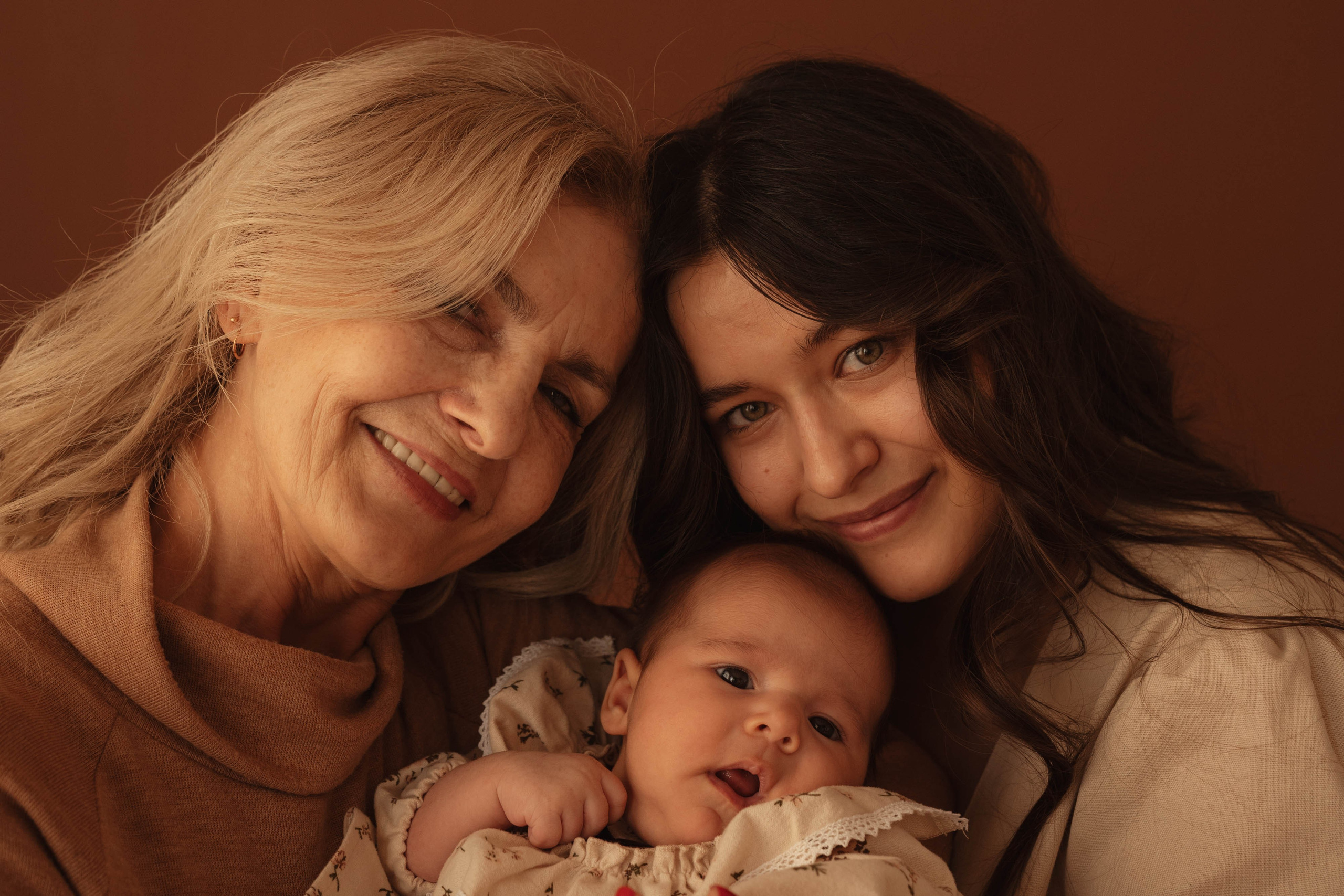 Аврора и ее семья. Фотограф в Новосибирске Диана Ильиных