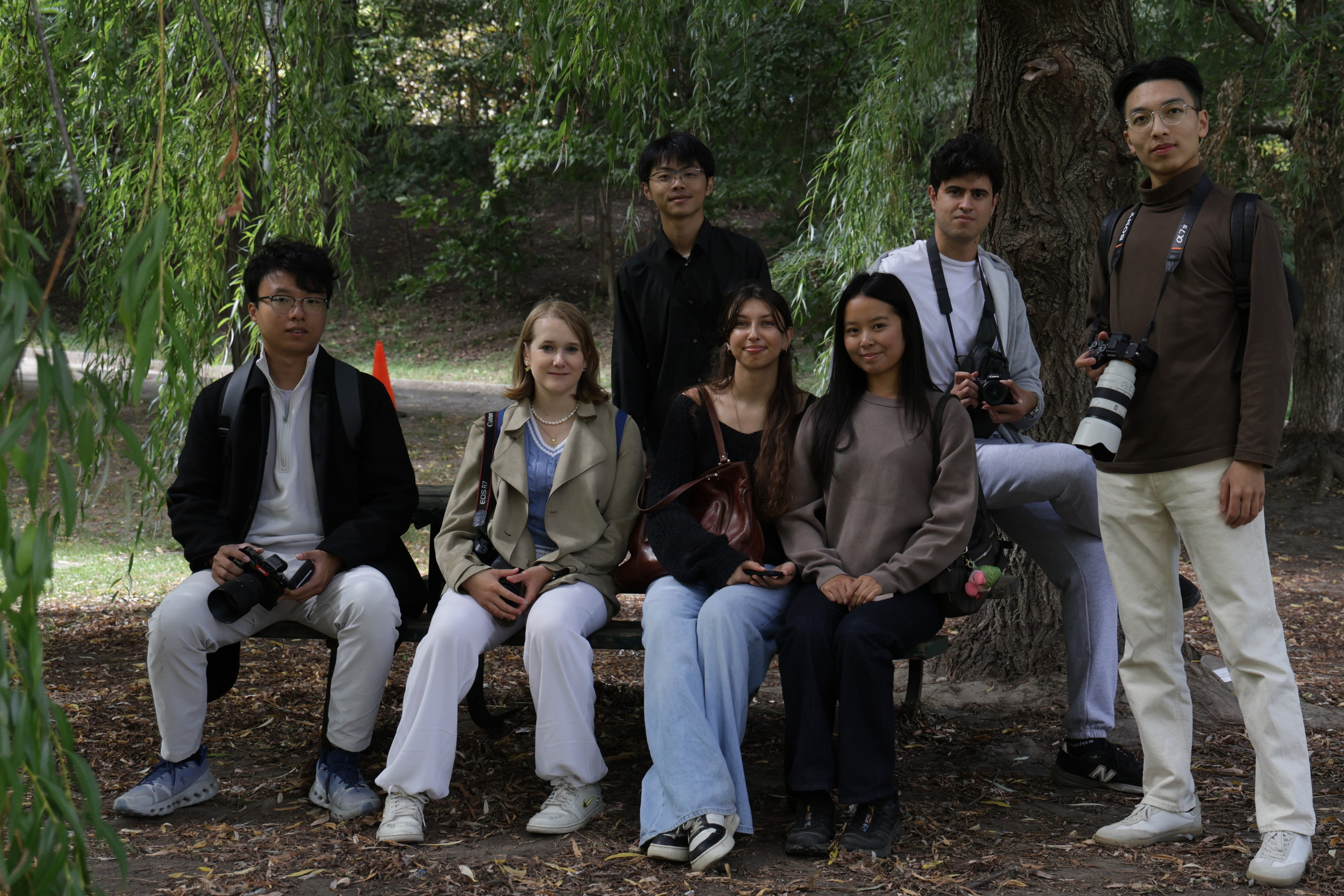 Queen St West Art Crawl. Portrait photographer based in Toronto — Blinova Mariia