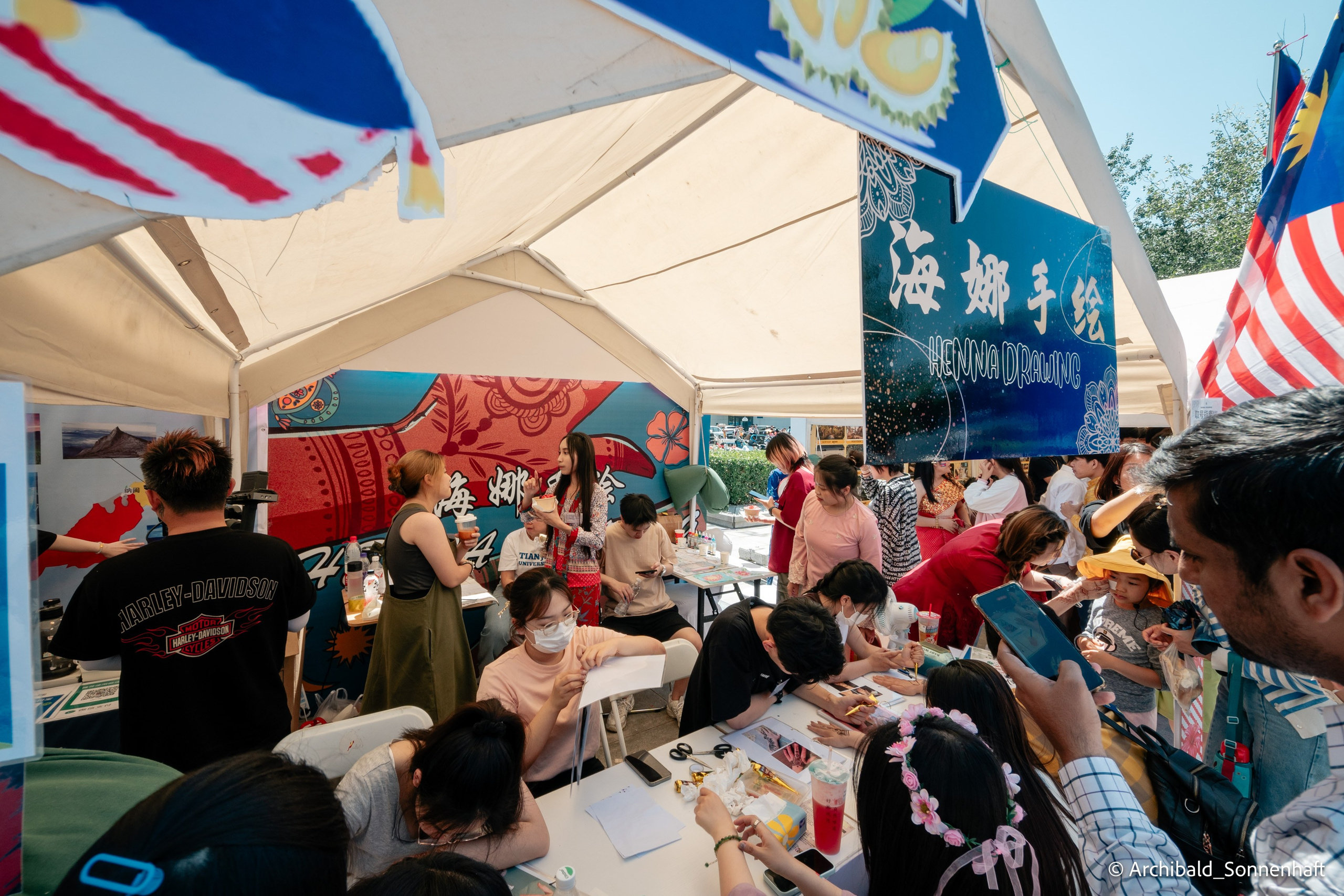 TJU Cultural Festival. Photographer in Guangzhou, China. Archibald Sonnenhaft