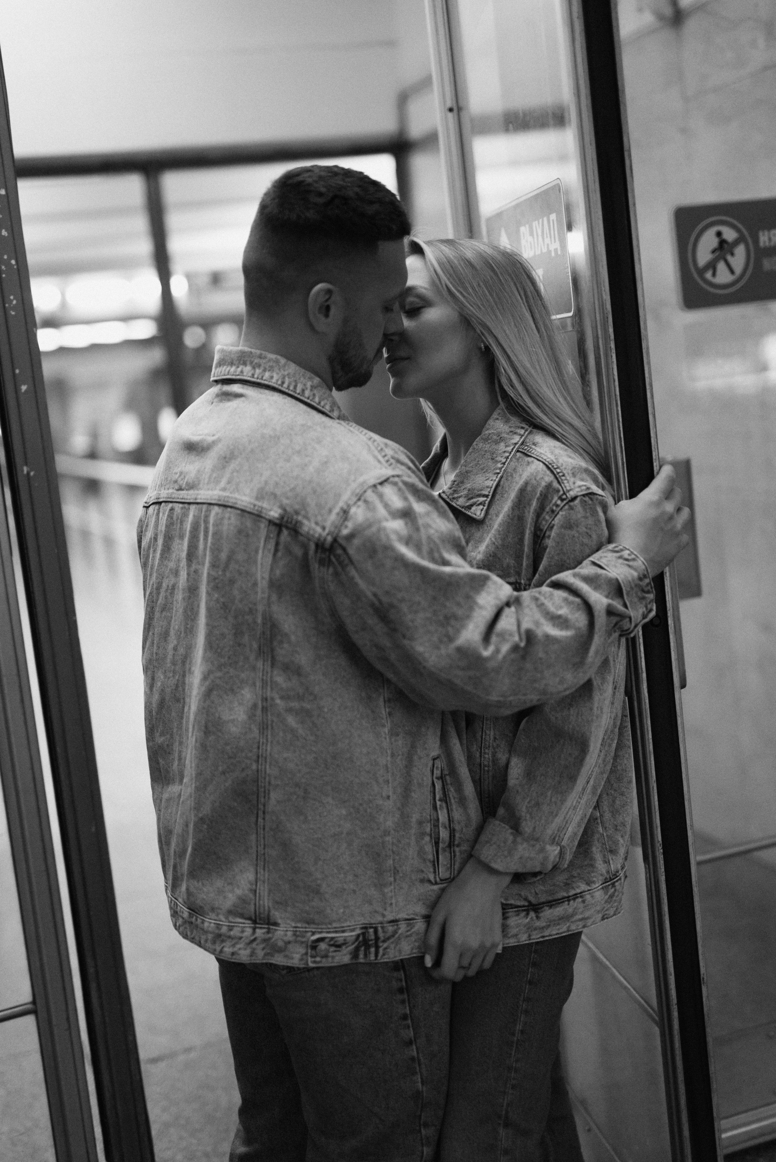 Пройдусь мурашками прямо по нам…. Свадебный фотограф в Минске и Санкт-Петербурге Вероника Аксенова