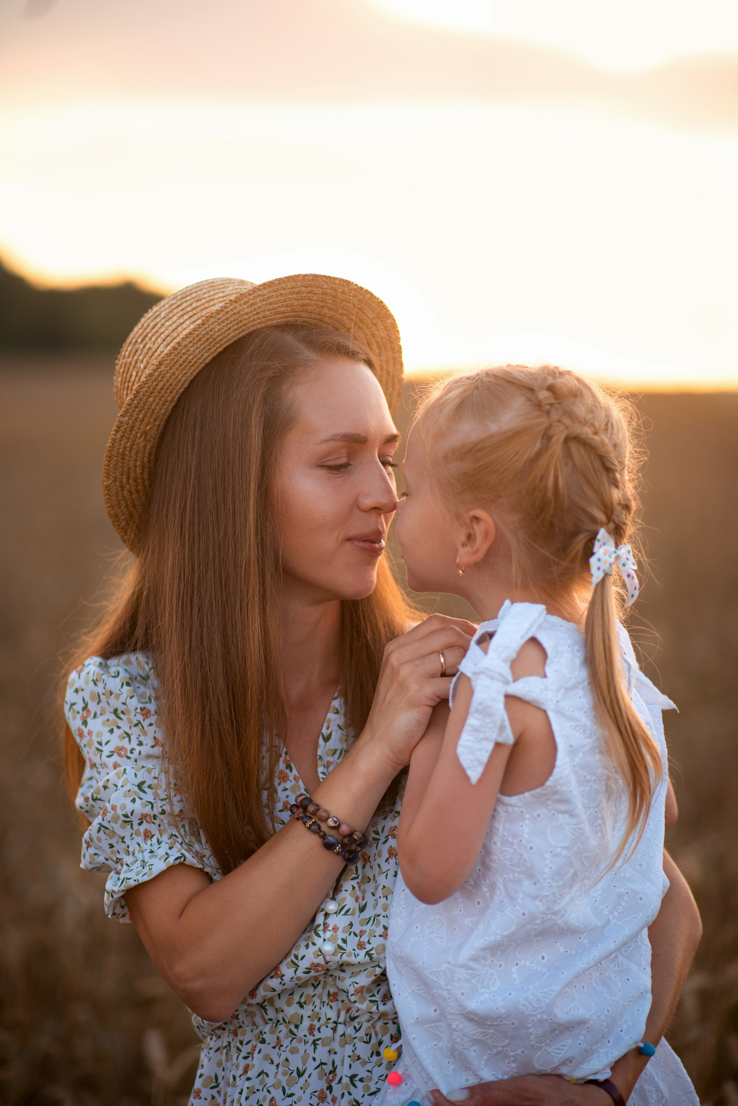 Семейная фотосессия в пшеничном поле. Семейный и детский фотограф в Туле Светлана Воронкова