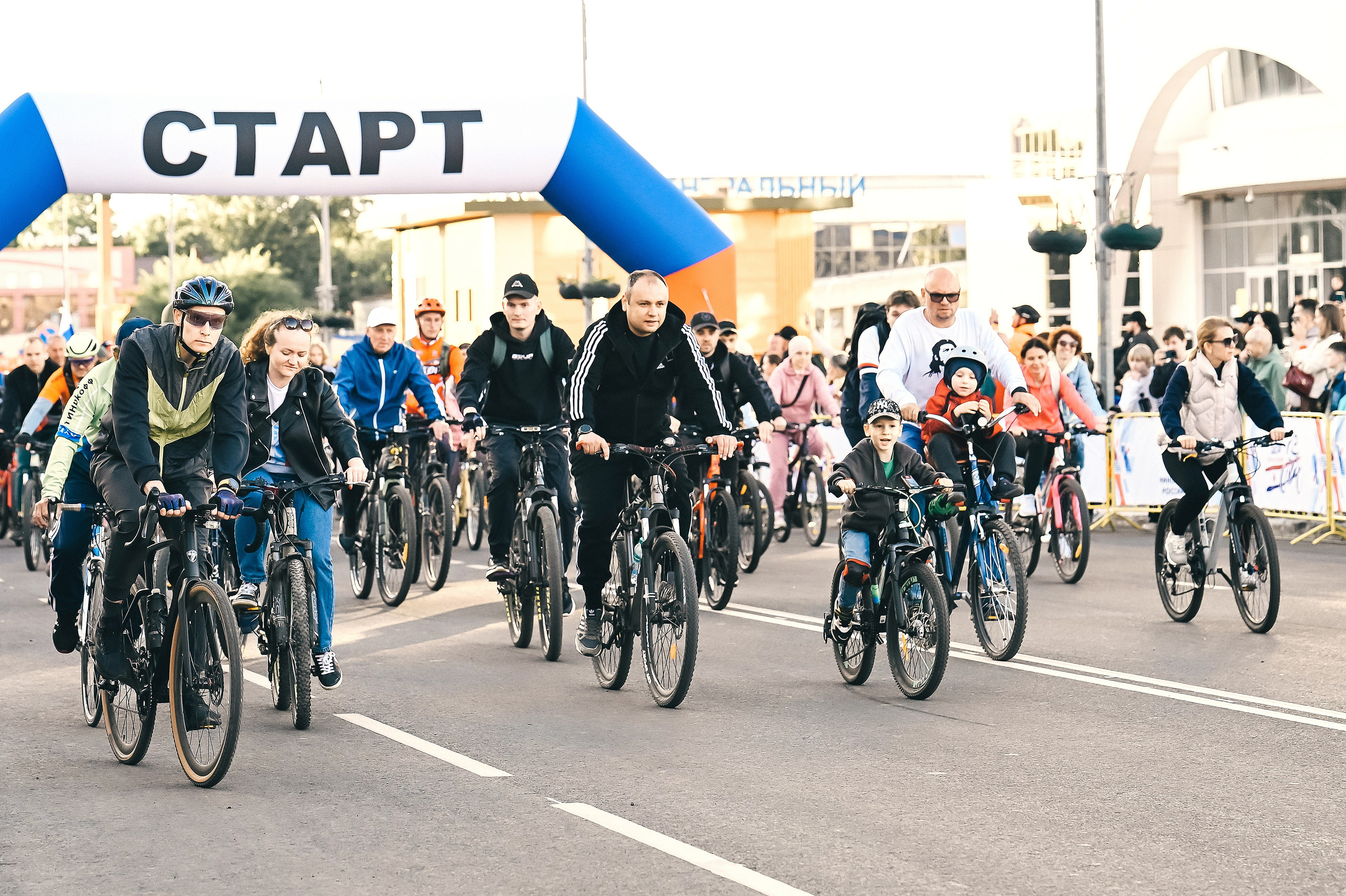 Велопробег. Свадебный и семейный фотограф в Москве Татьяна Ненюкова