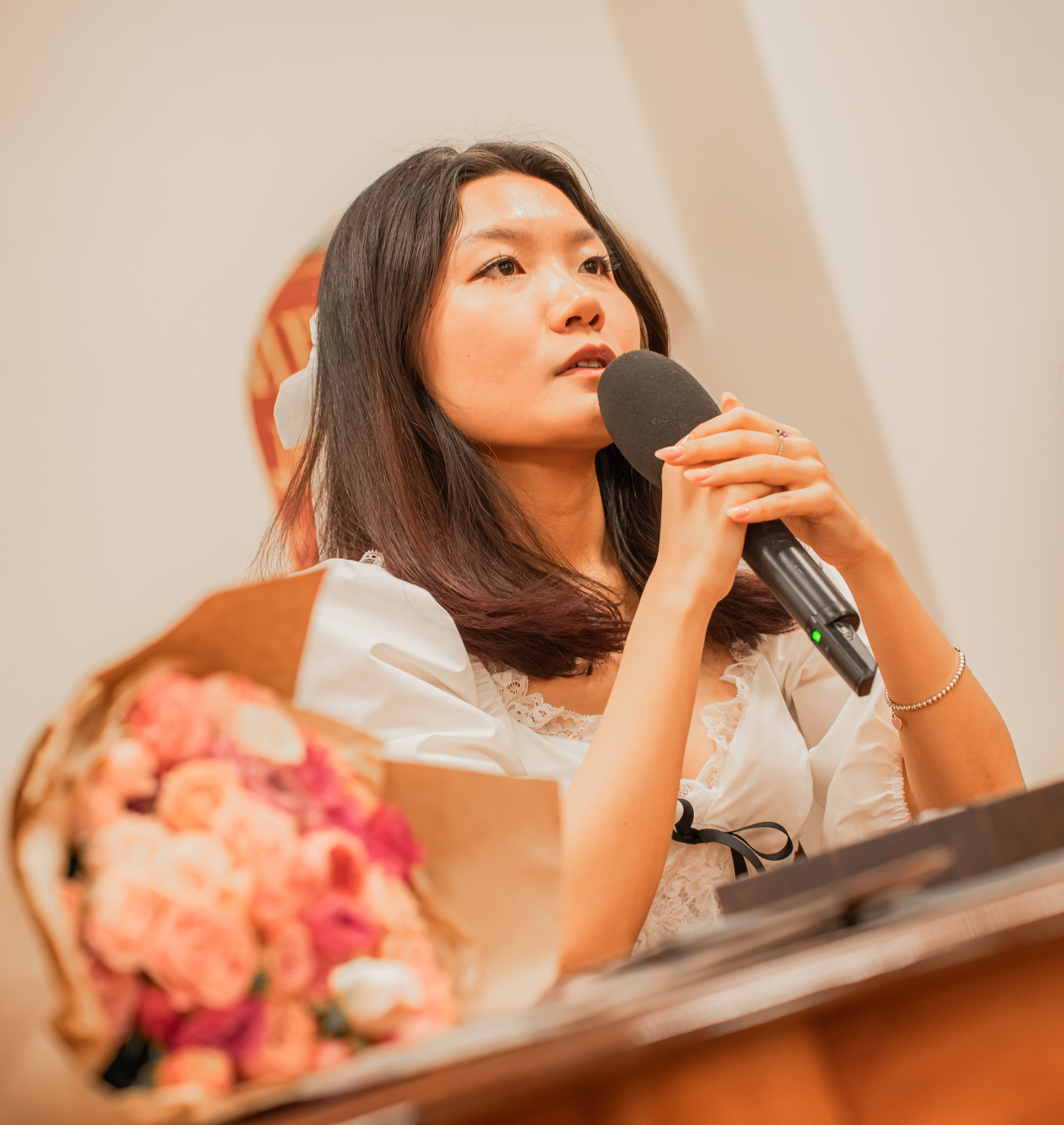 Презентация книги «Человек за бортом», автор София Цой. Репортажный фотограф Анастасия Рубцова