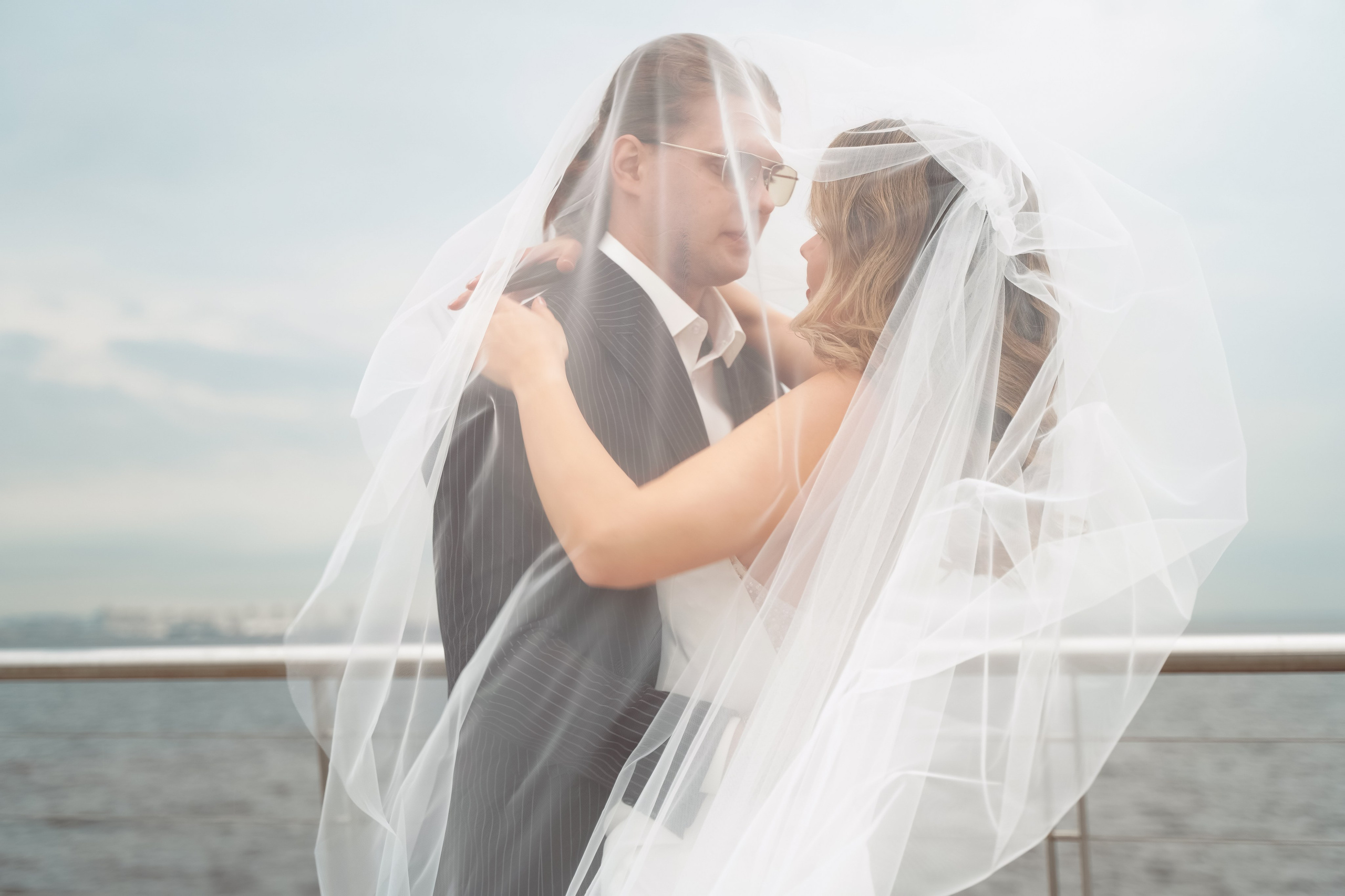 Минимализм на Лахте. Анна и Дмитрий. Professional photoartist in St. Petersburg (wedding, reportage, portrait, model book, love story) Alexander Shvedov