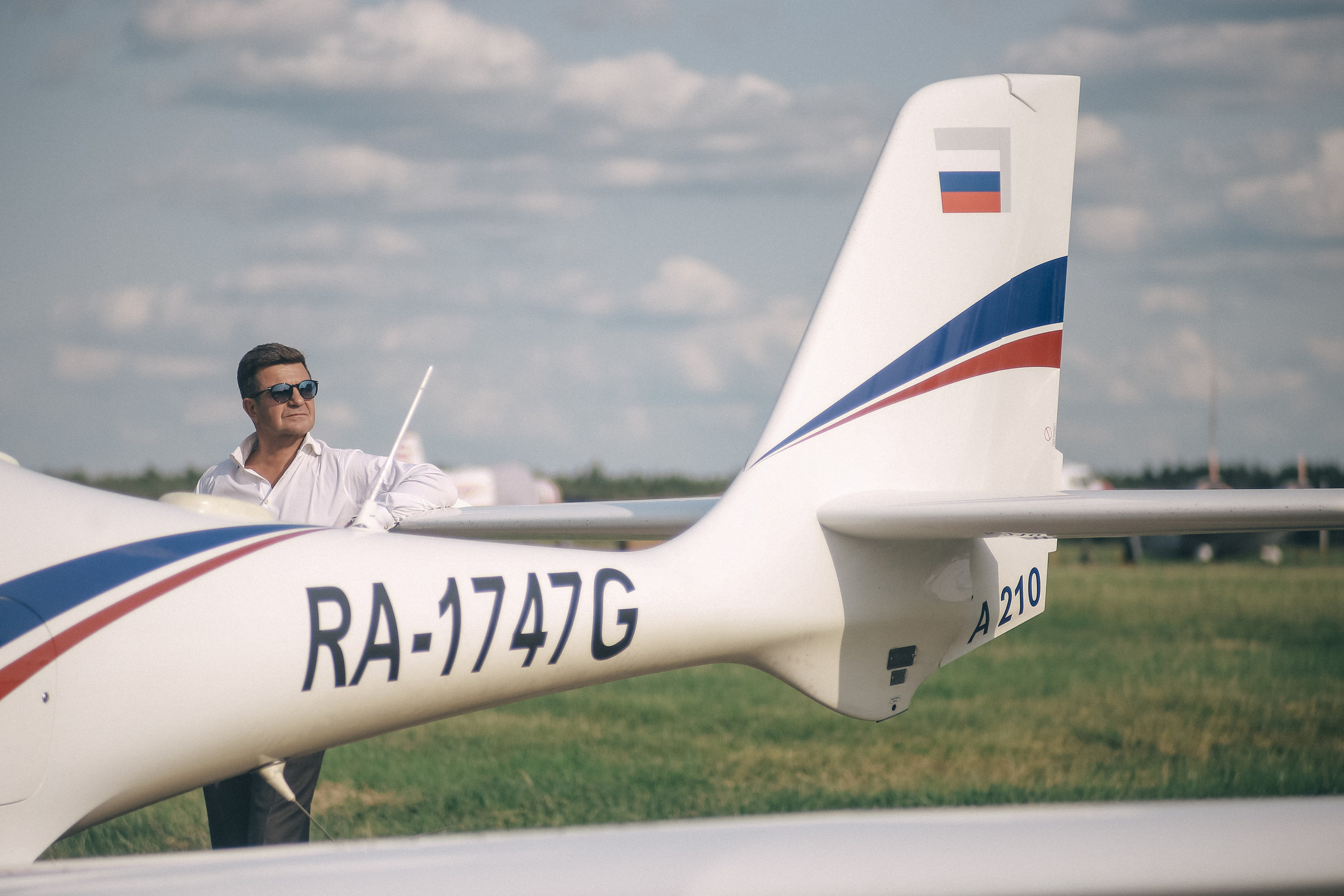 Съёмки фильма «Небо, прощай!». Аэродром Северка. Антонина Морозова, профессиональный семейный фотограф видеограф