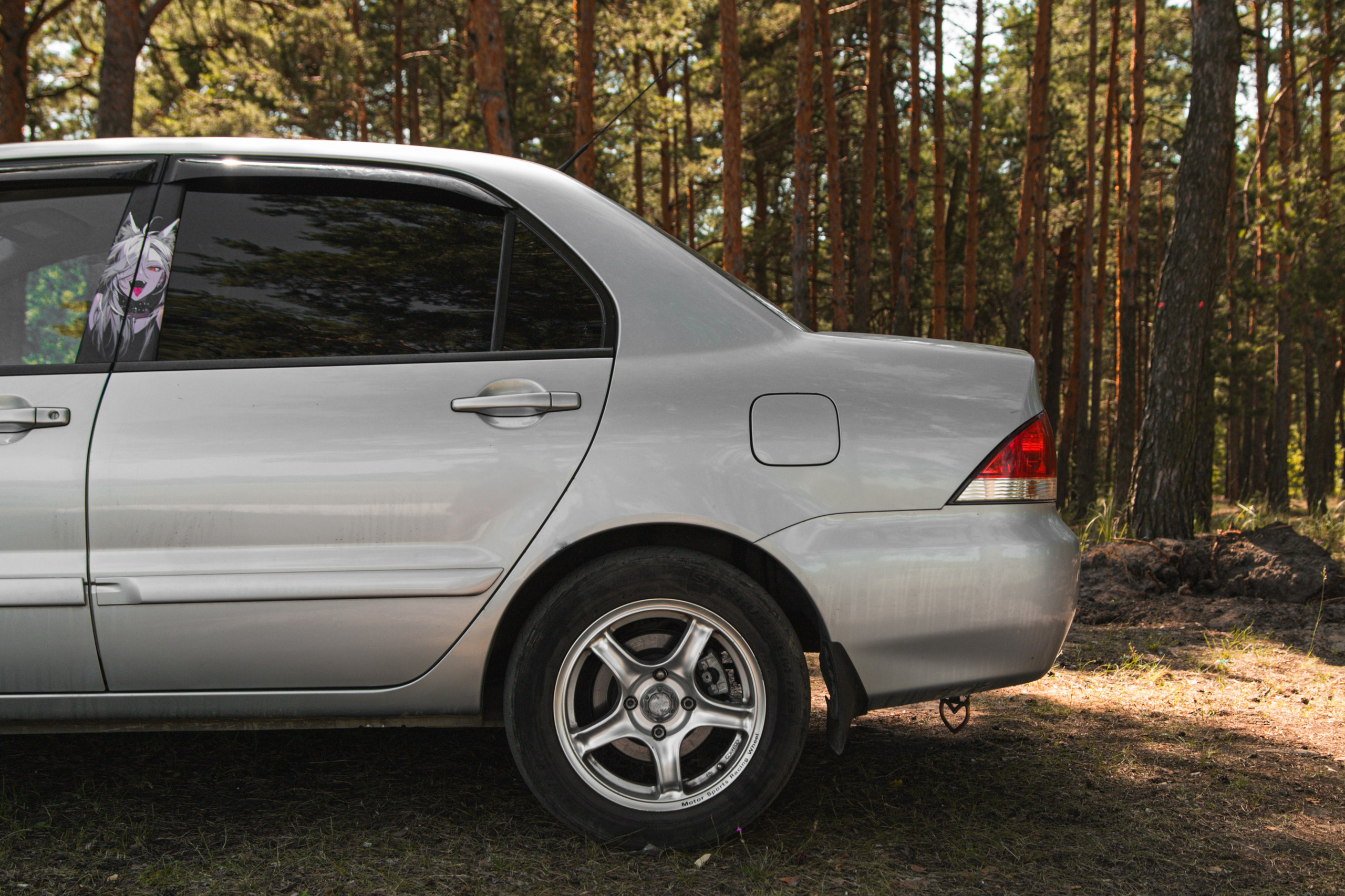 Mitsubishi Lancer IX. Репортажный фотограф в Москве Агафонова Мария