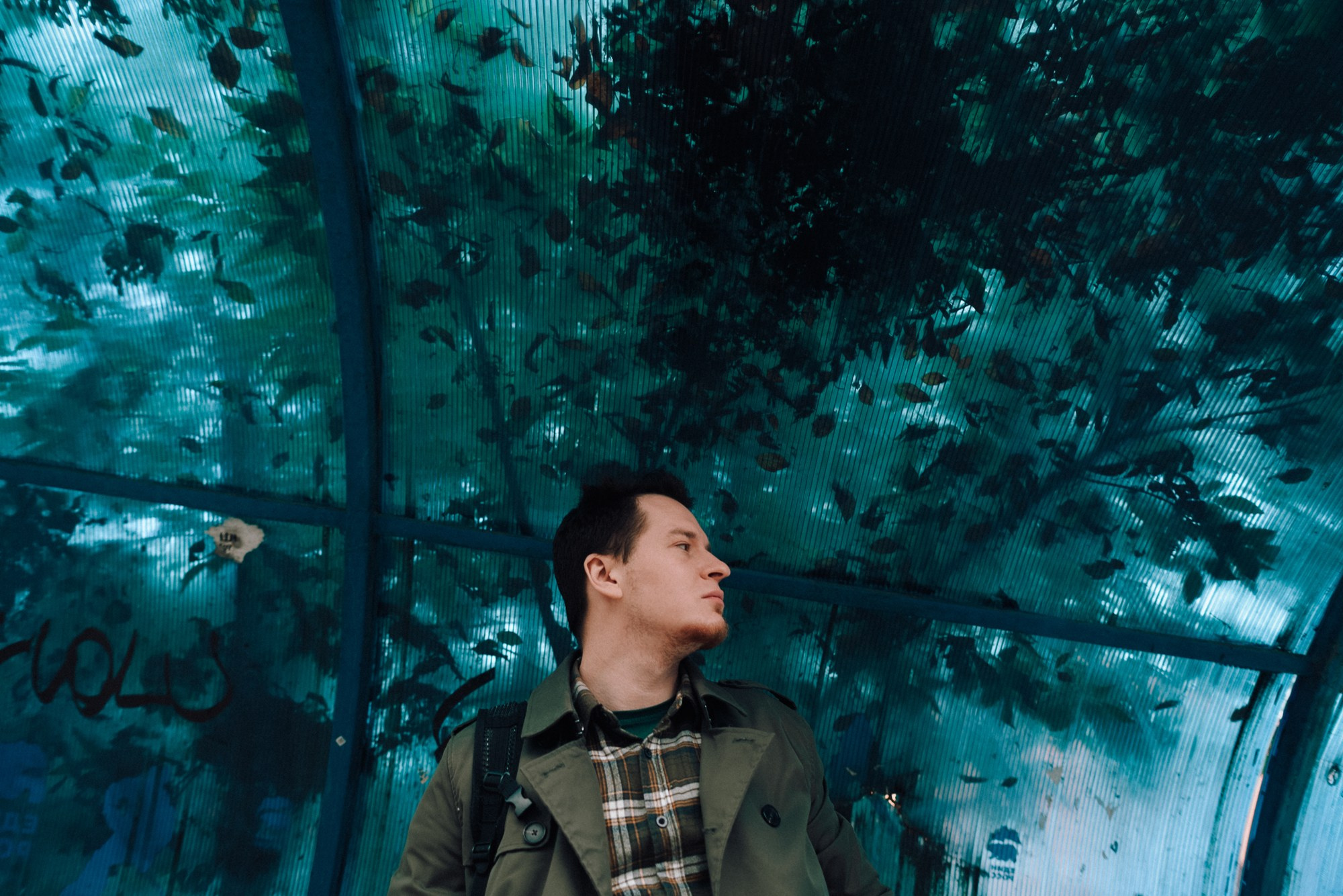 Фотограф Тюмень Дарья Мустафина — Мужская фотосессия на улицах Тюмени. Портретный фотограф Тюмень Дарья Мустафина