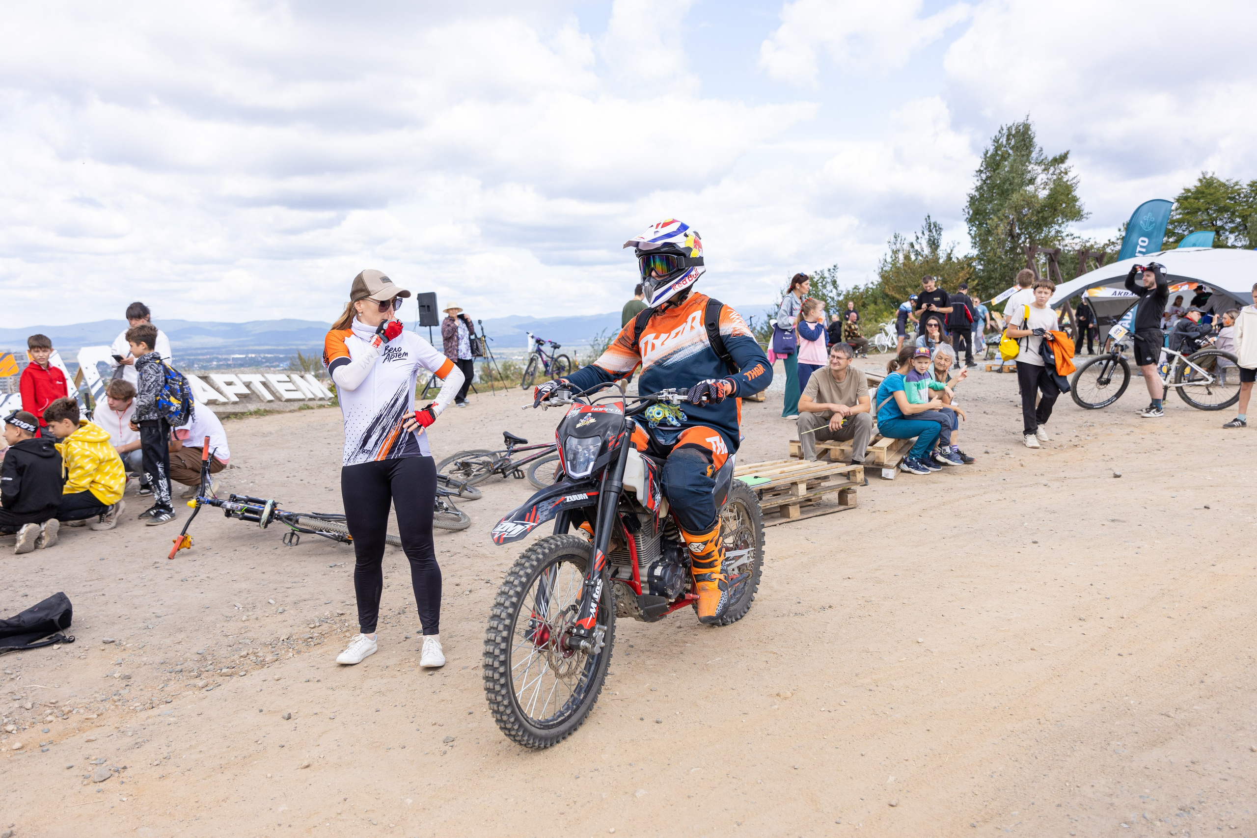 ВелоФест Трындец г. Артём. Олег Катакинов| Репортажный фотограф в городе у моря (Владивосток)