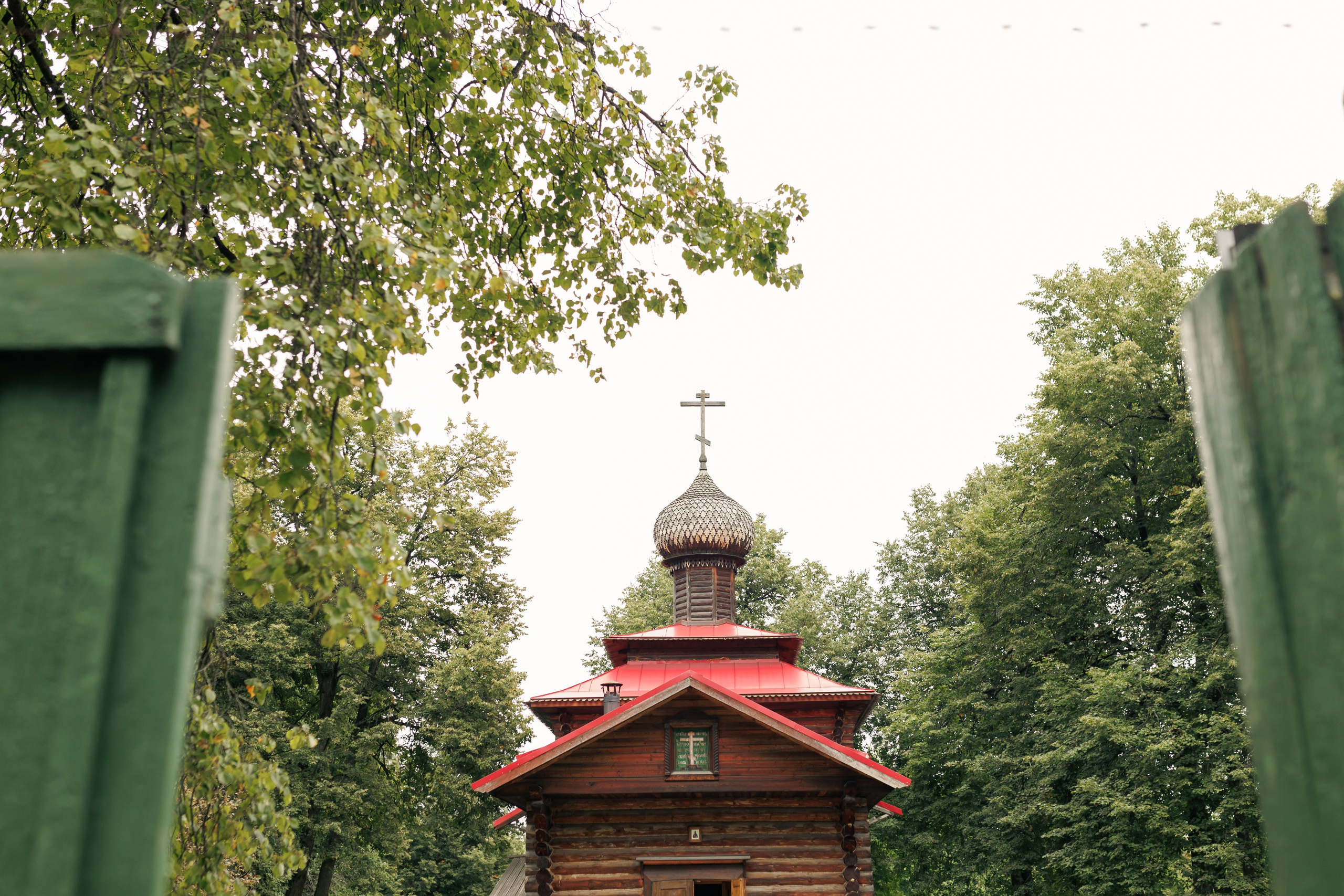 Крещение в Храме святых Новомучеников и Исповедников Российских. Фотограф Валерия Горбунова Подольск Бутово Видное Щербинка