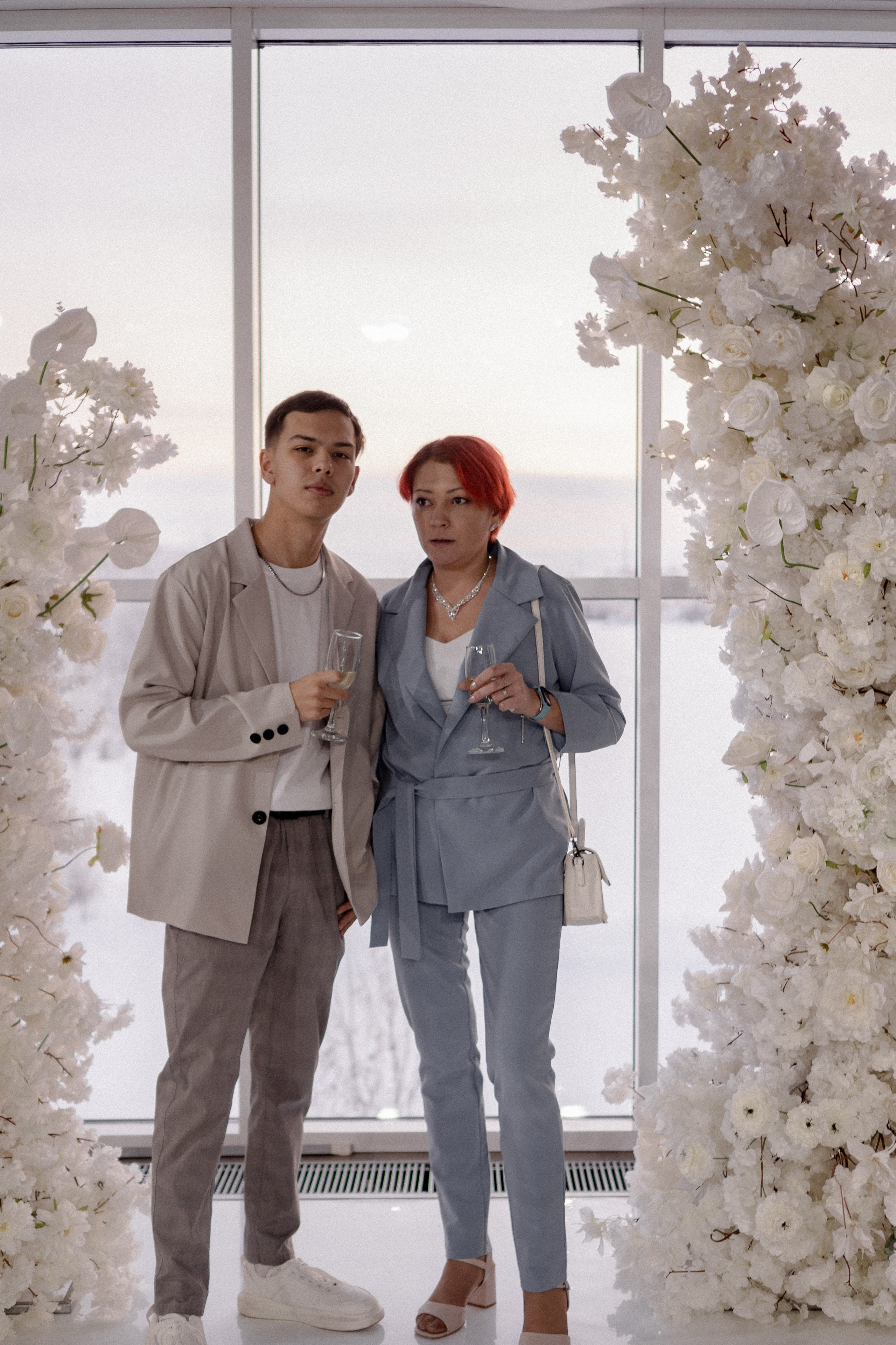 СВАДЕБНАЯ СЬЕМКА СБОРОВ В ОТЕЛЕ И ВЫЕЗД НА ЦЕРЕМОНИЮ (СНЯТО В СИБИРЕ В НИЖНЕВАРТОВСКЕ). Профессиональный фотограф, Санкт-Петербург — Виктория Богомолова