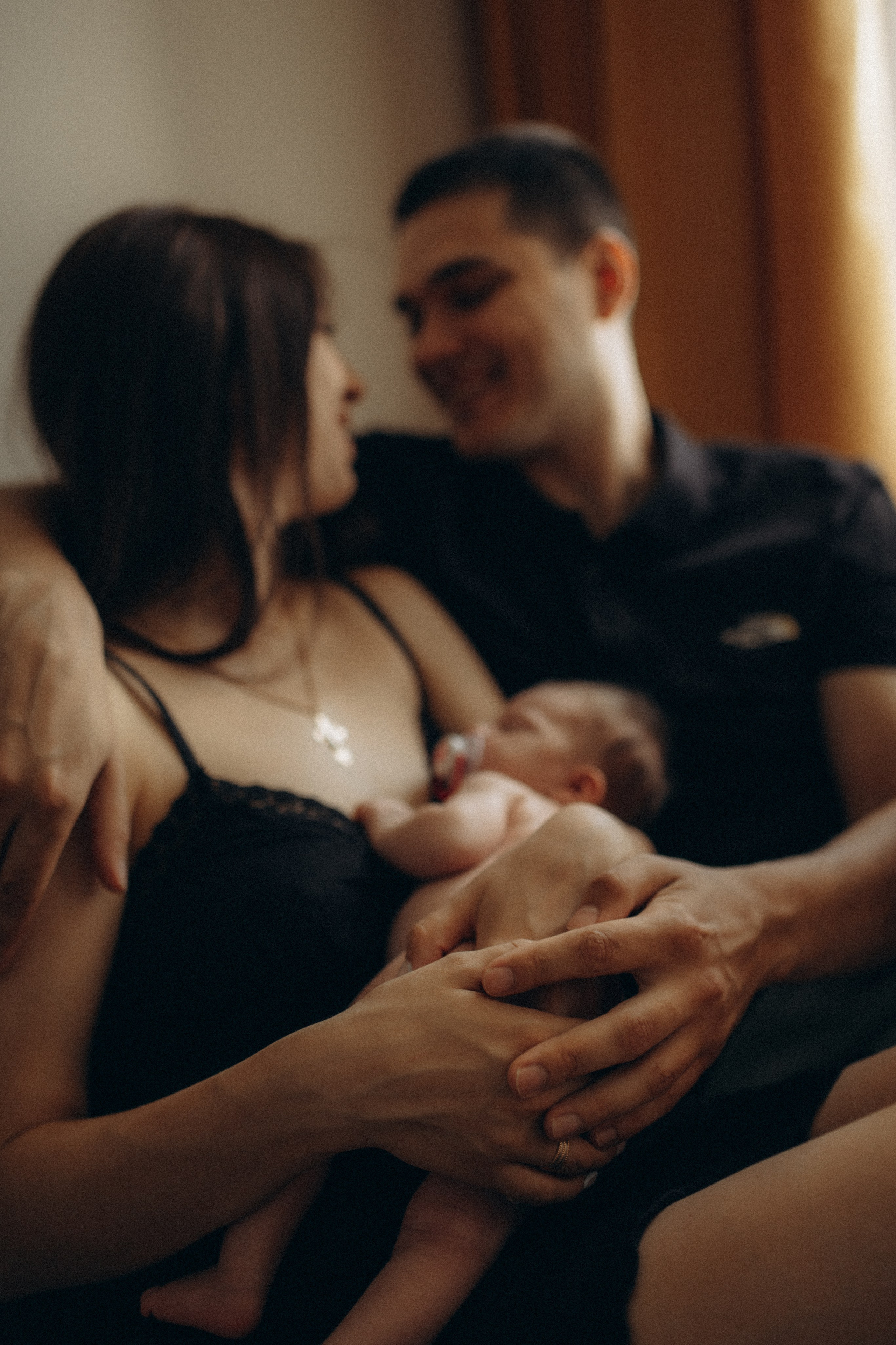 Семейная фотосессия с новорожденным ньюборн. Семейный фотограф в Москве и Люберцах Юлия Гуськова