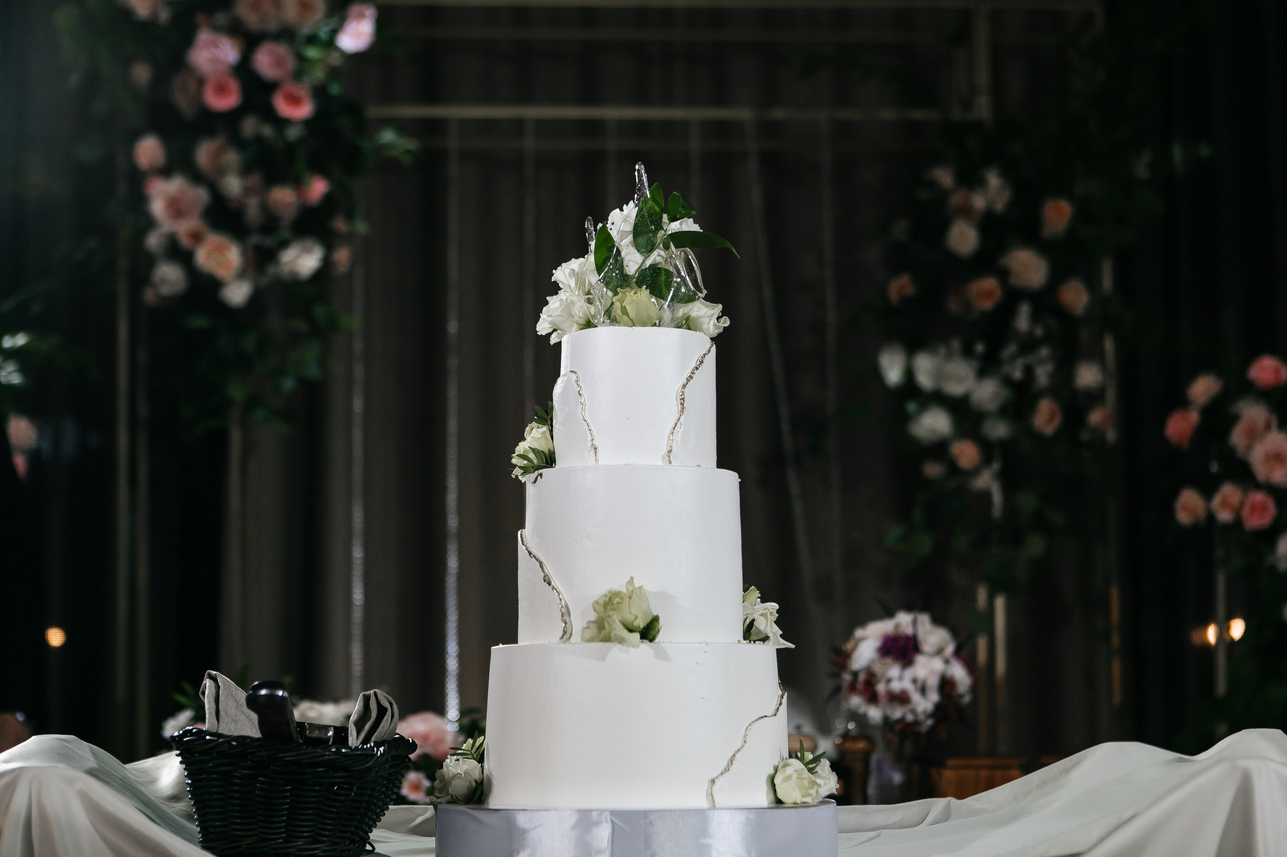 Свадебный фотограф Нижний Новгород. Свадебный и контент фотограф в Нижнем Новгороде Владимир Пресняков