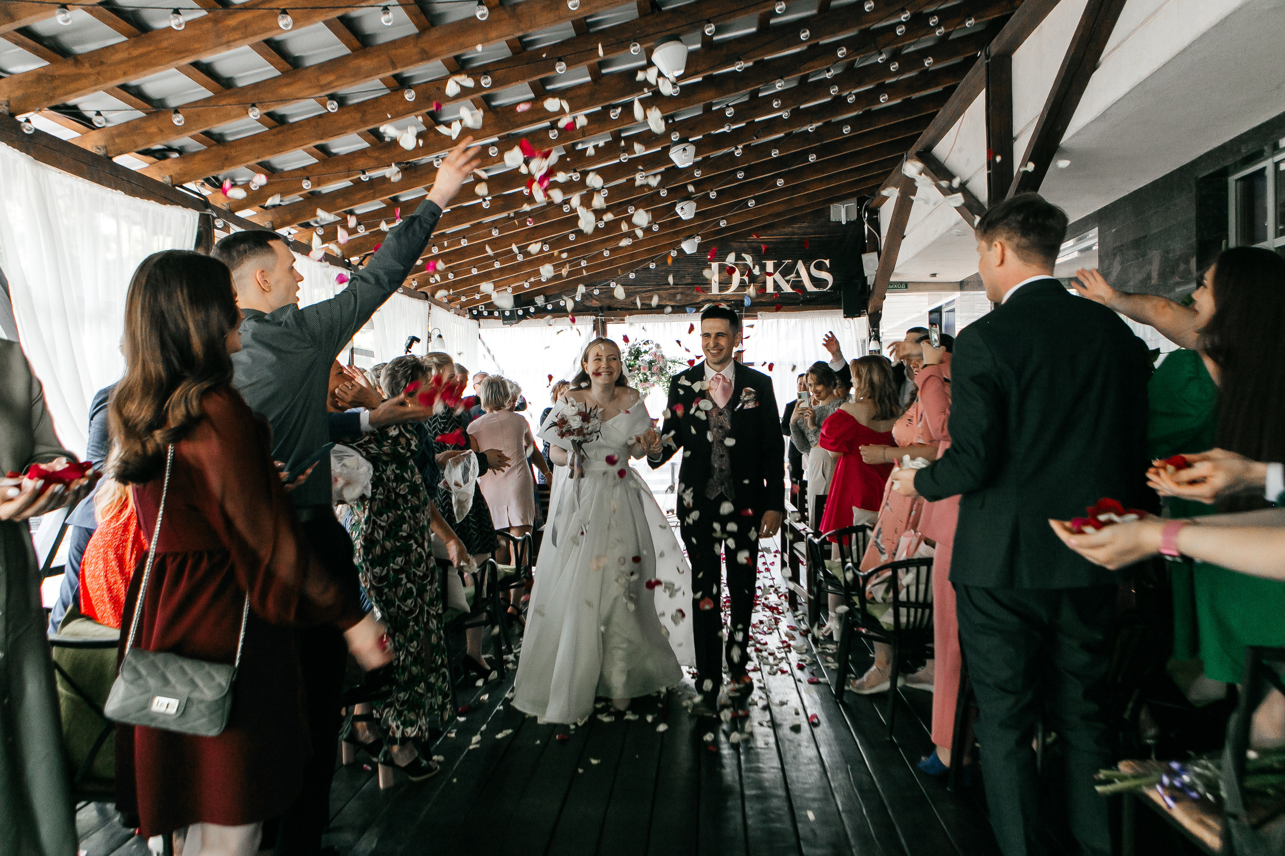 Свадебный фотограф Нижний Новгород. Свадебный и контент фотограф в Нижнем Новгороде Владимир Пресняков