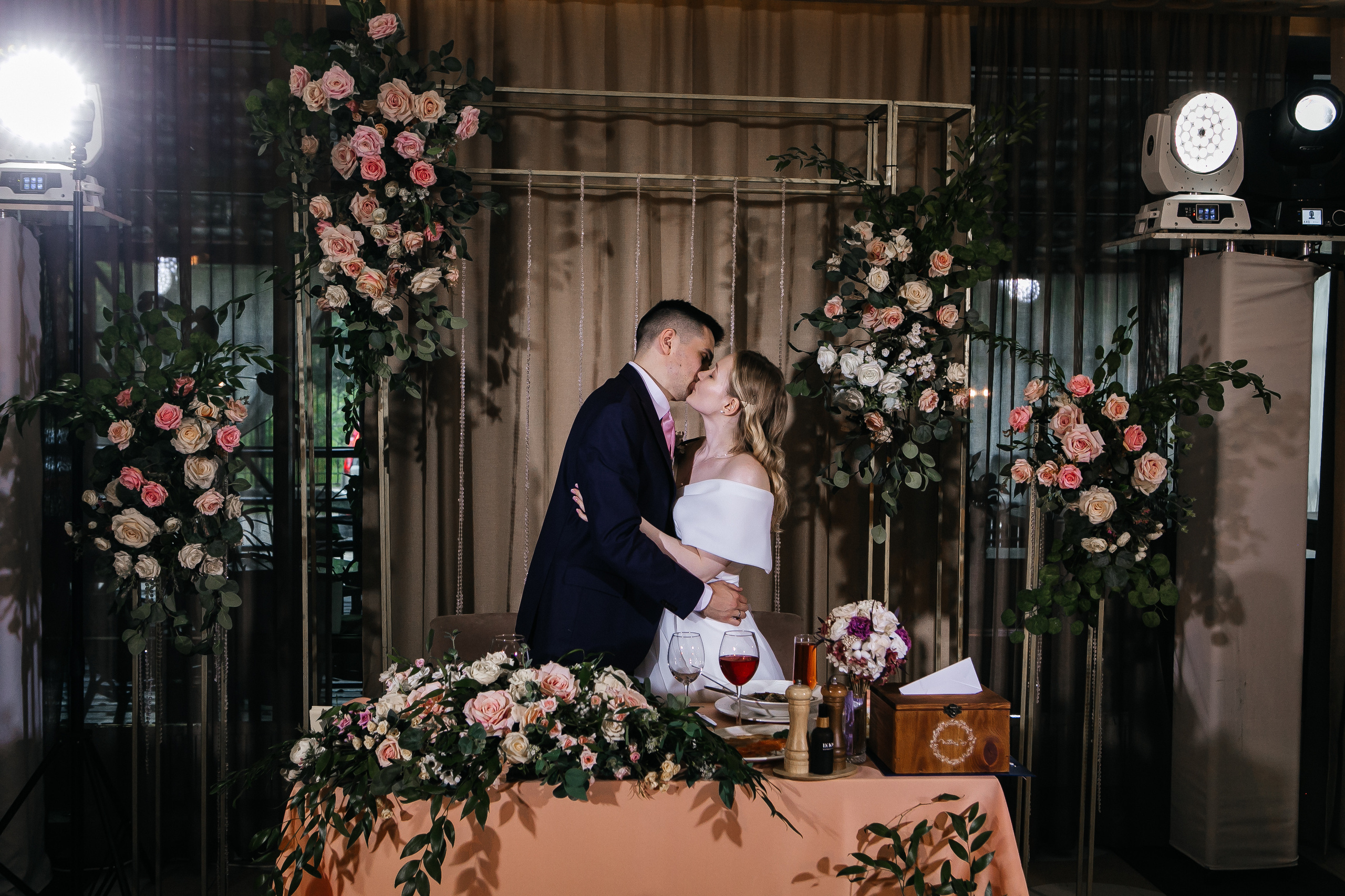 Свадебный фотограф Нижний Новгород. Свадебный и контент фотограф в Нижнем Новгороде Владимир Пресняков