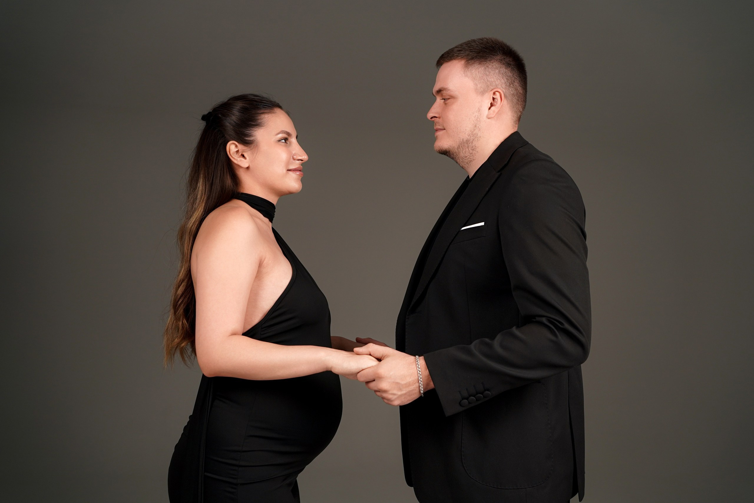 Беременная фотосессия в фотостудии Modo. Фотограф Ростов-на-Дону Алёна Чёботова. Свадебный фотограф в Ростове-на-Дону. Таинство Крещения и Венчания, семейные фотосессии. Алёна Чёботова