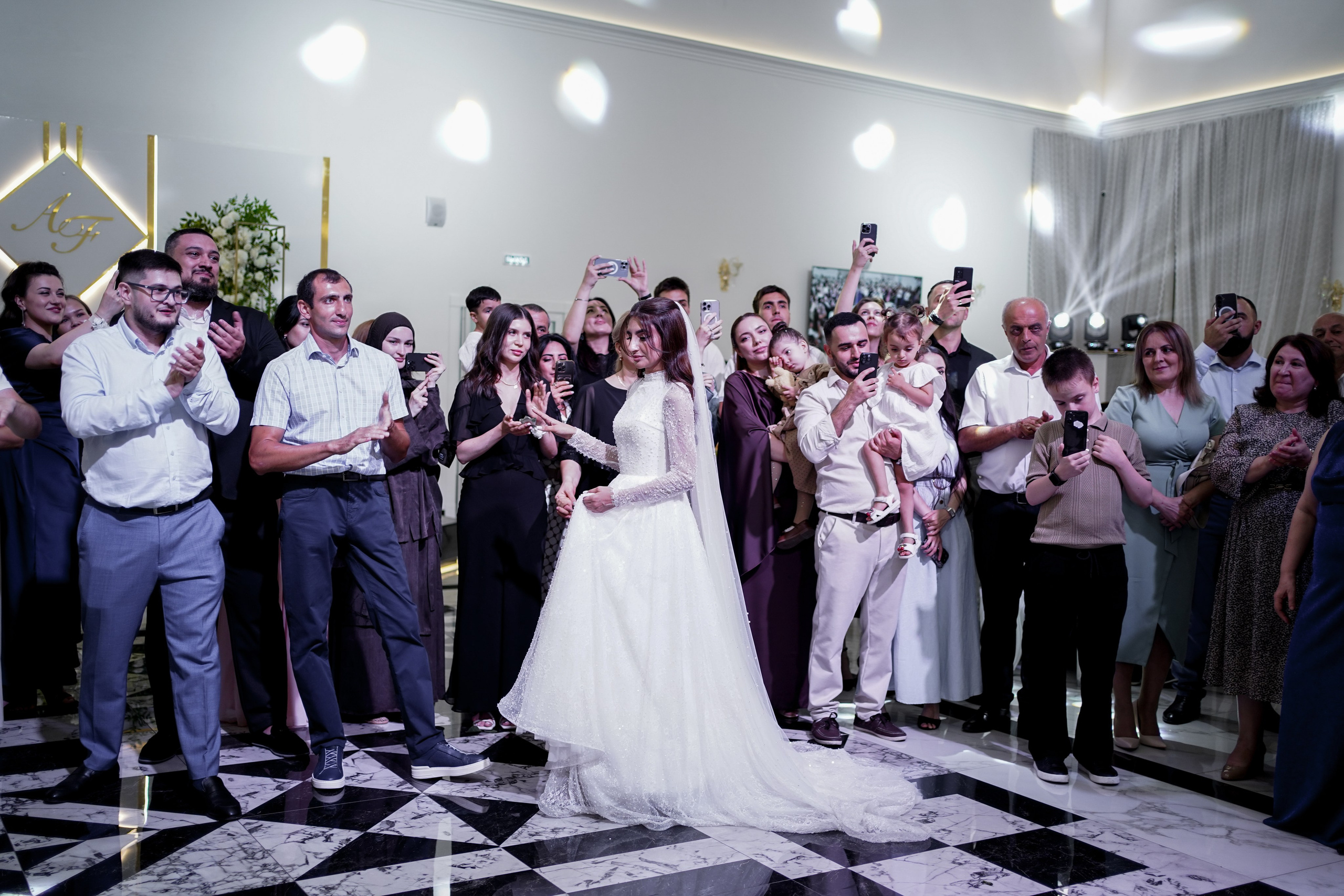 Армянский банкет. Свадебный фотограф в Ростове-на-Дону. Таинство Крещения и Венчания, семейные фотосессии. Алёна Чёботова