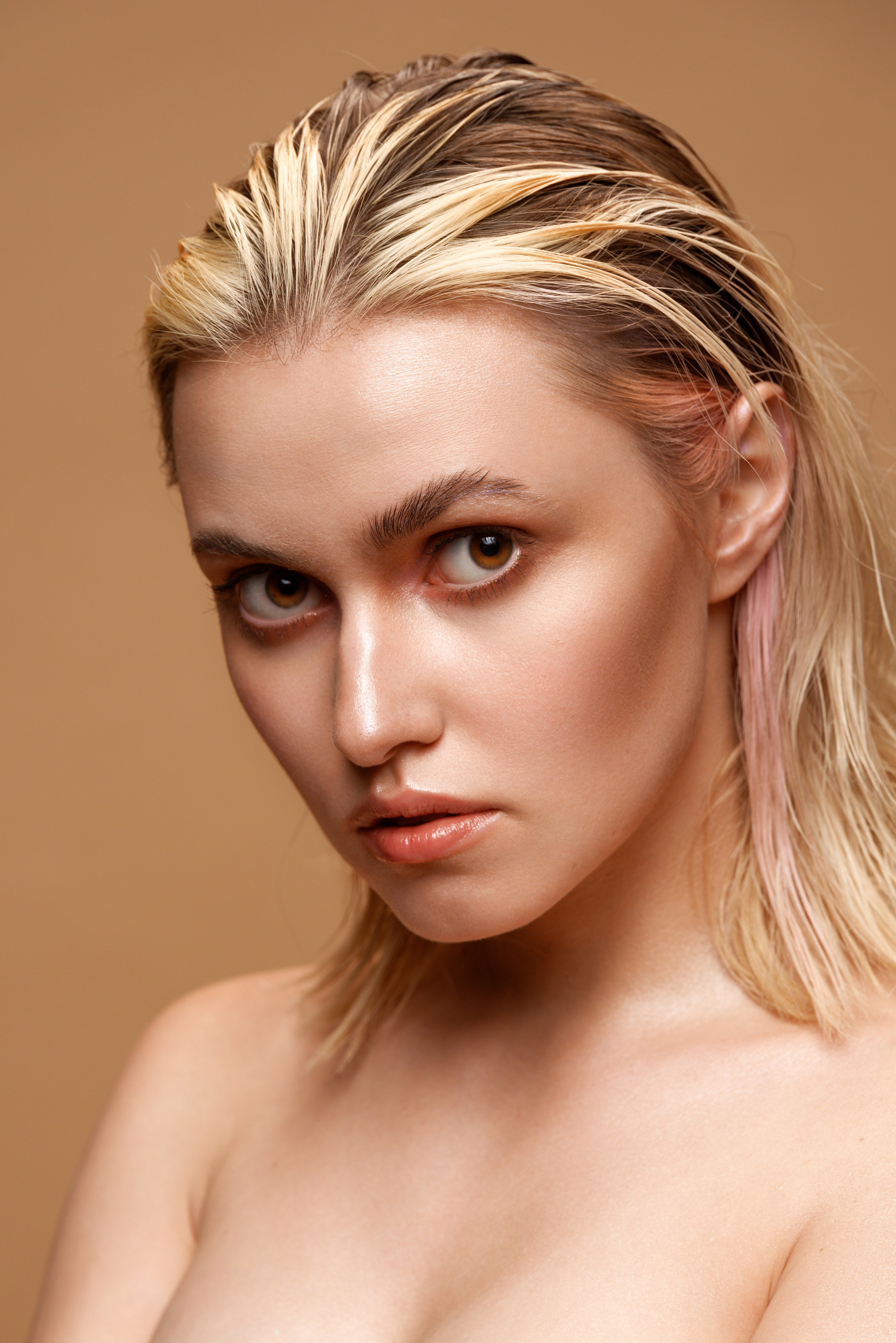 Съёмка для маркетплейсов и интернет-магазинов. Фотограф в Москве Михаил Елизарьев