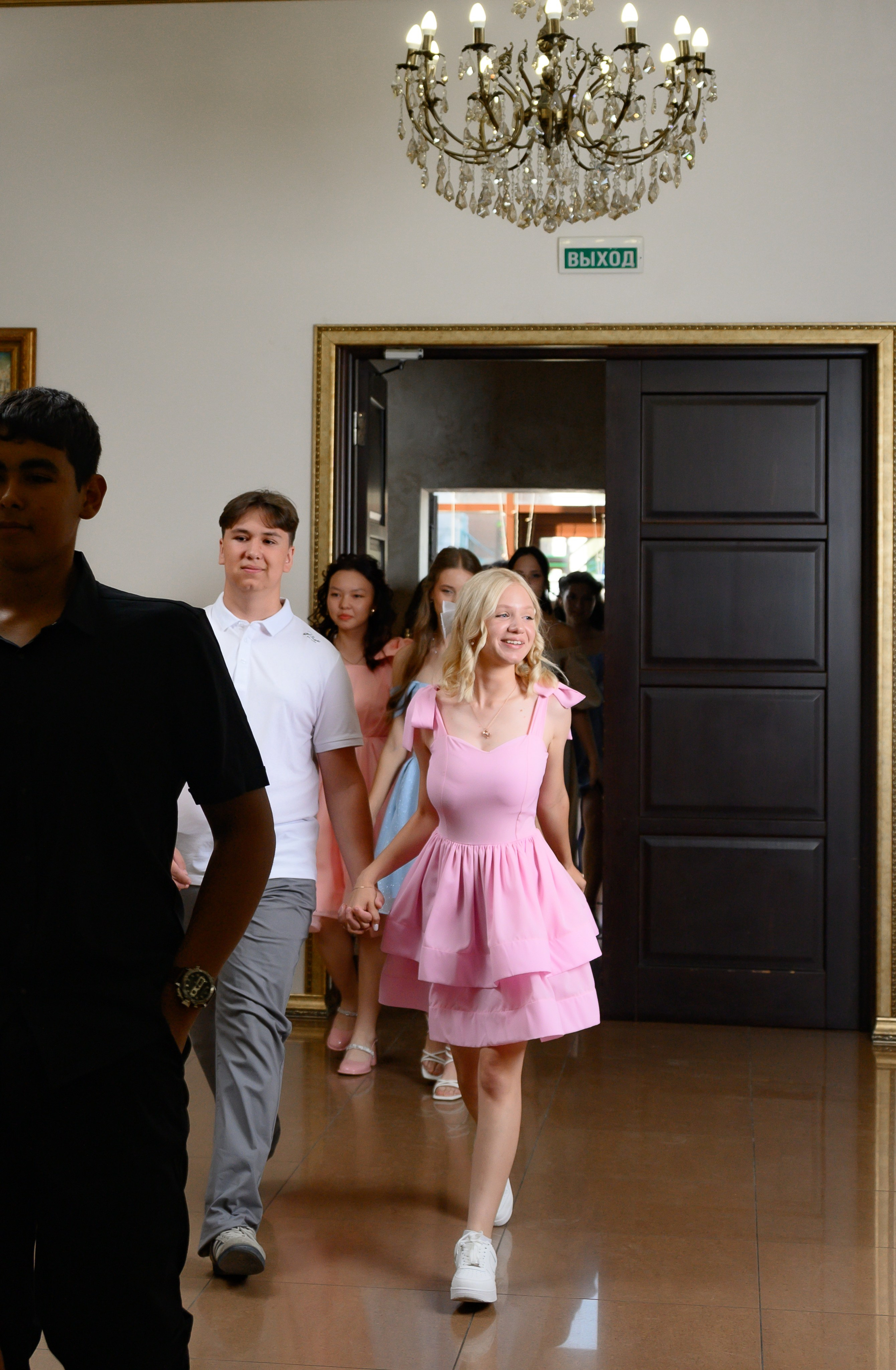 Выпускной 2025 9 кл. Семейный и детский фотограф в Новороссийске Лебедева Елена