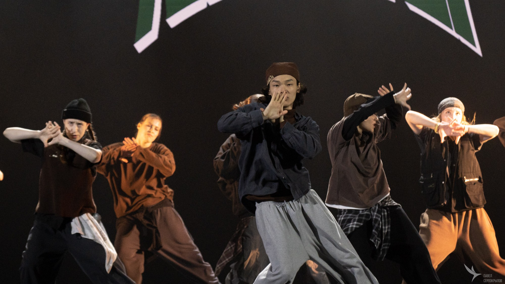 Отчетный концерт студии танца KingStep. Репортажный фотограф в Казани Павел Серпокрылов