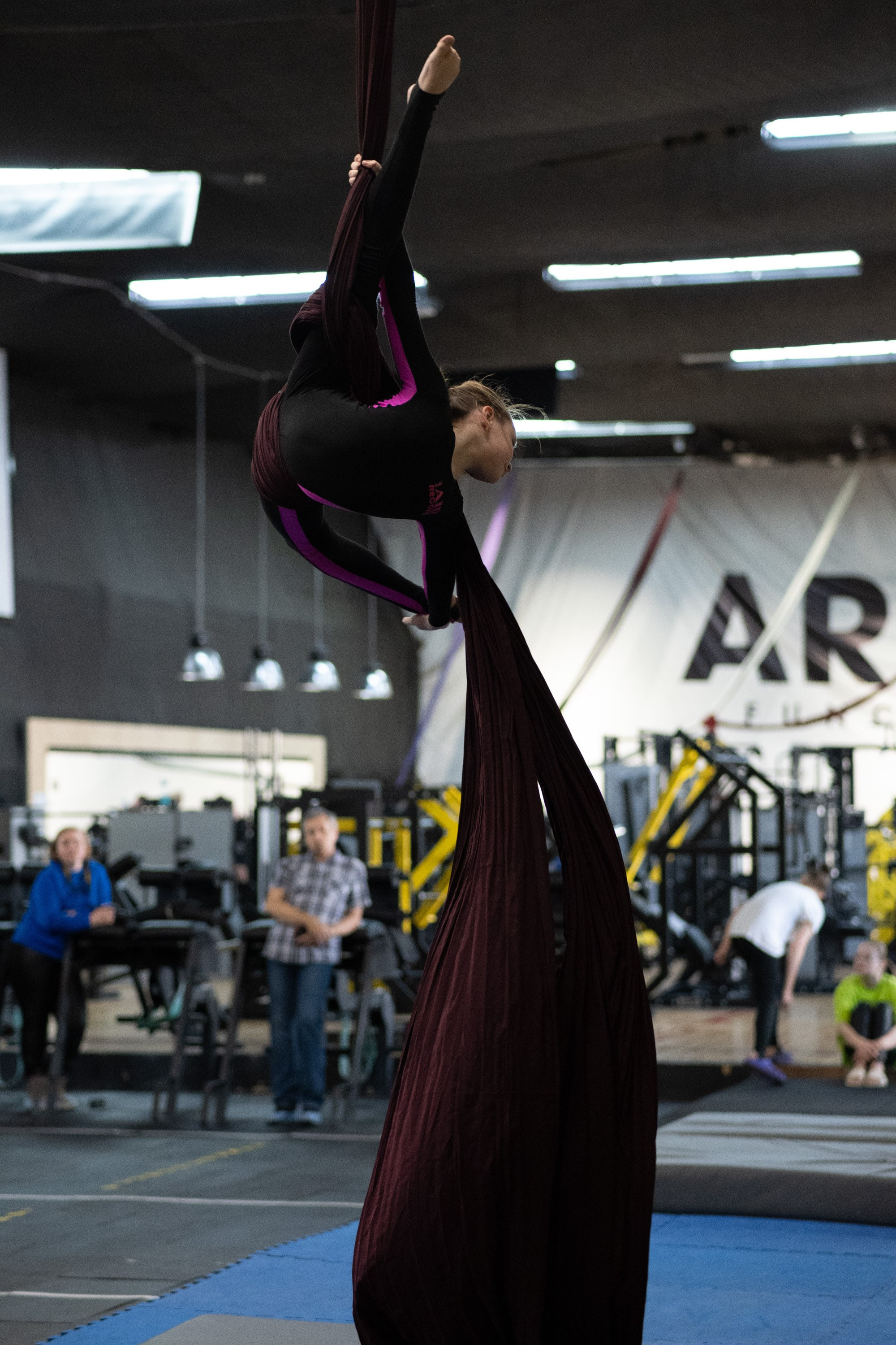 Внутриклубные соревнования по воздушной гимнастике 02.04.23