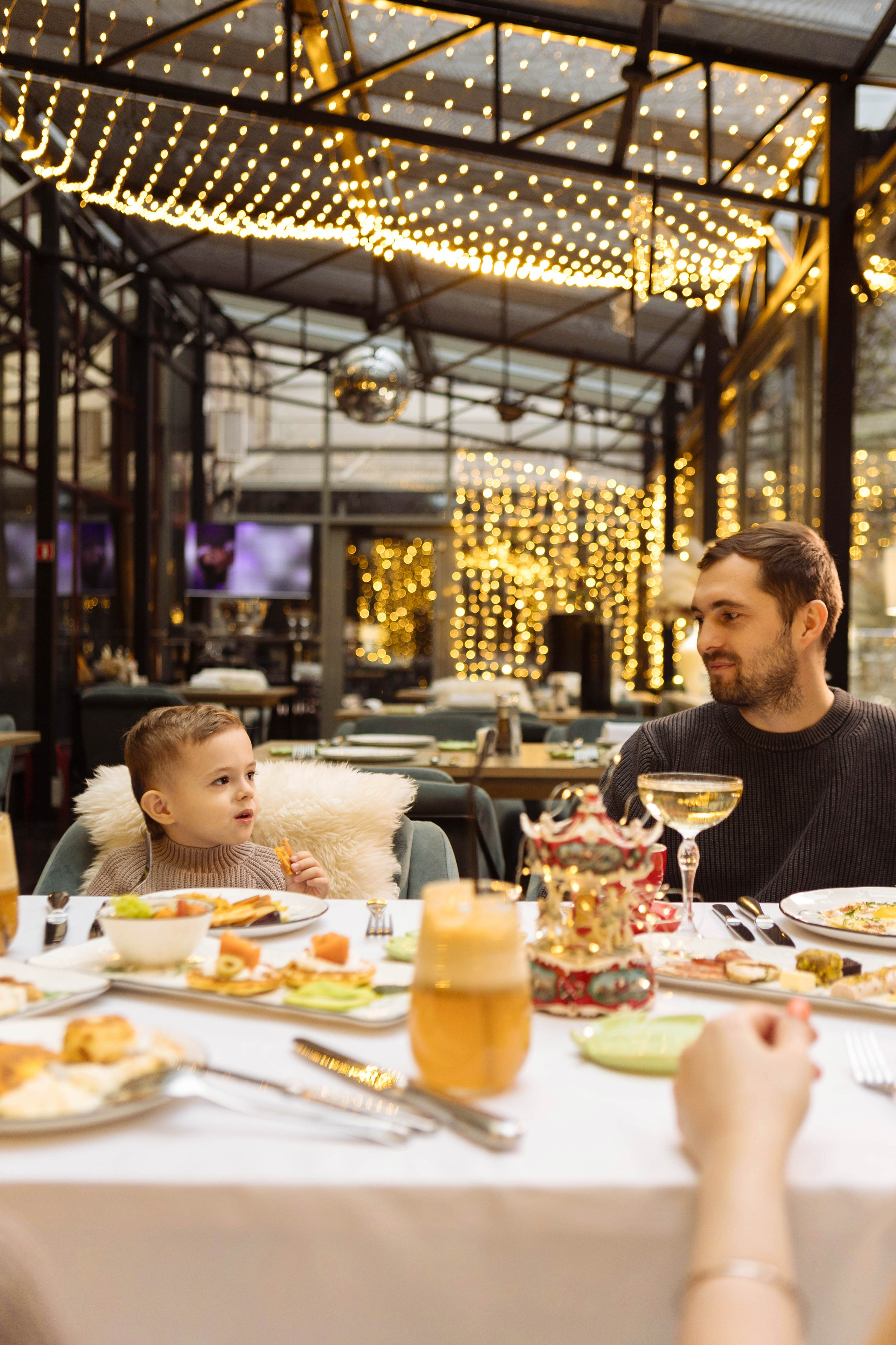 Новый год в отеле — семья. Свадебный фотограф в Ростове-на-Дону Виктория Трунова