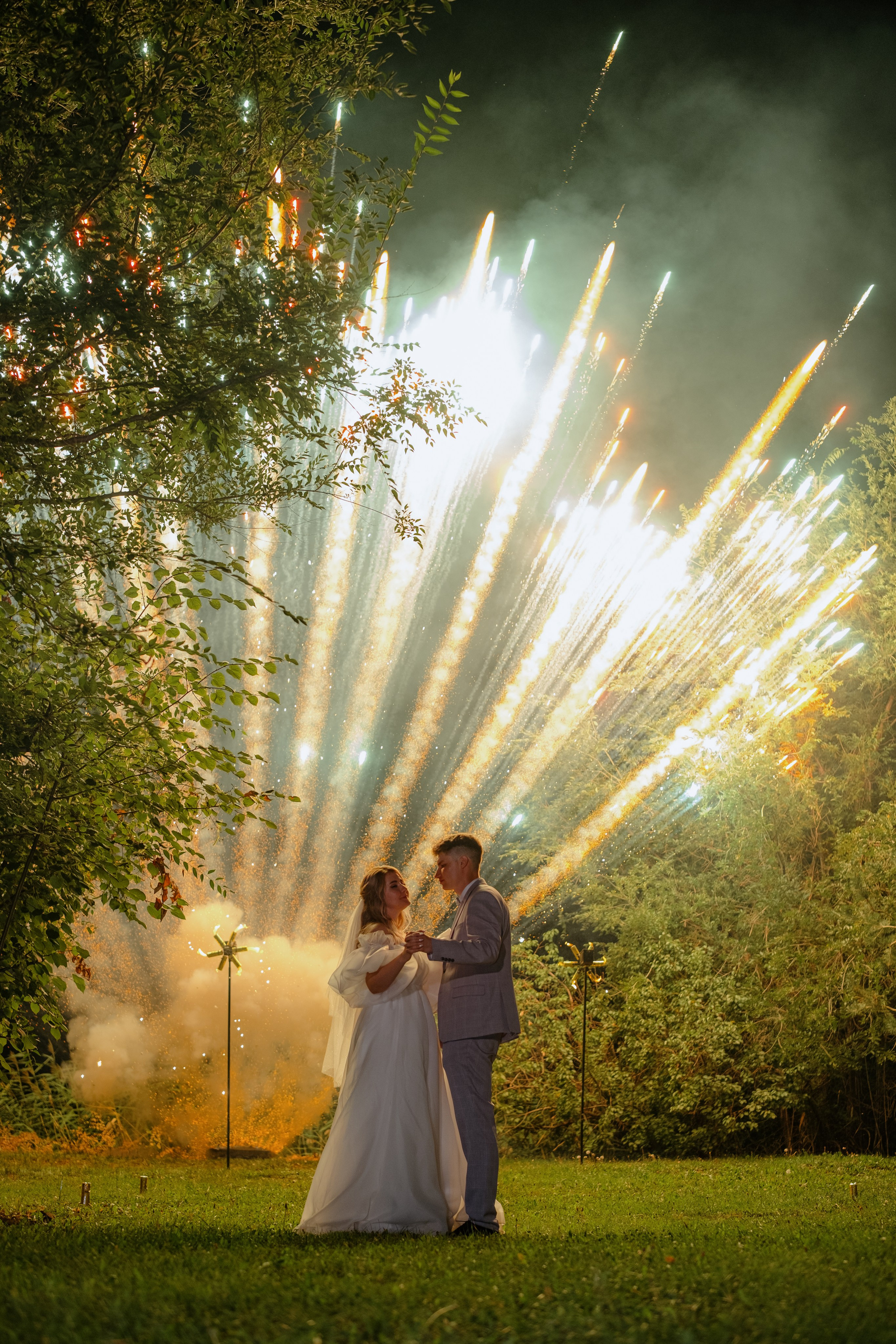 Свадебный фотограф в Балаково — Андрей Яхнин: стильные и эмоциональные фотосессии