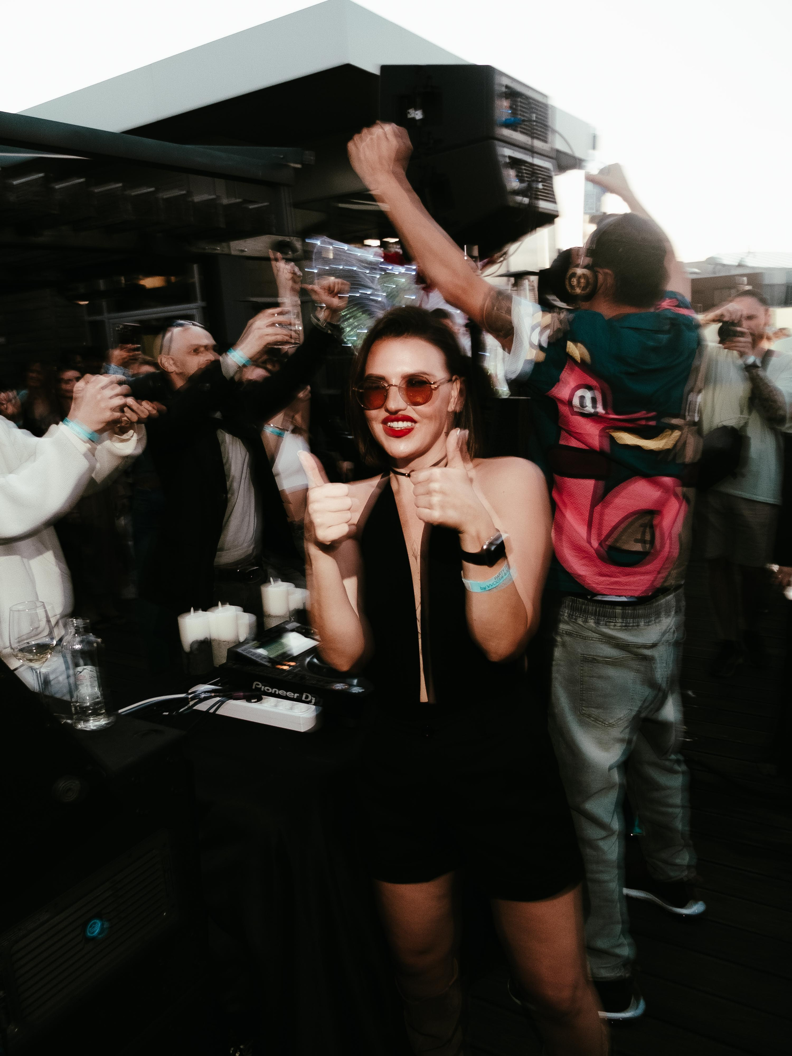 ROOF PLACE 18\05. Коммерческий Фотограф Виктор Фоменых