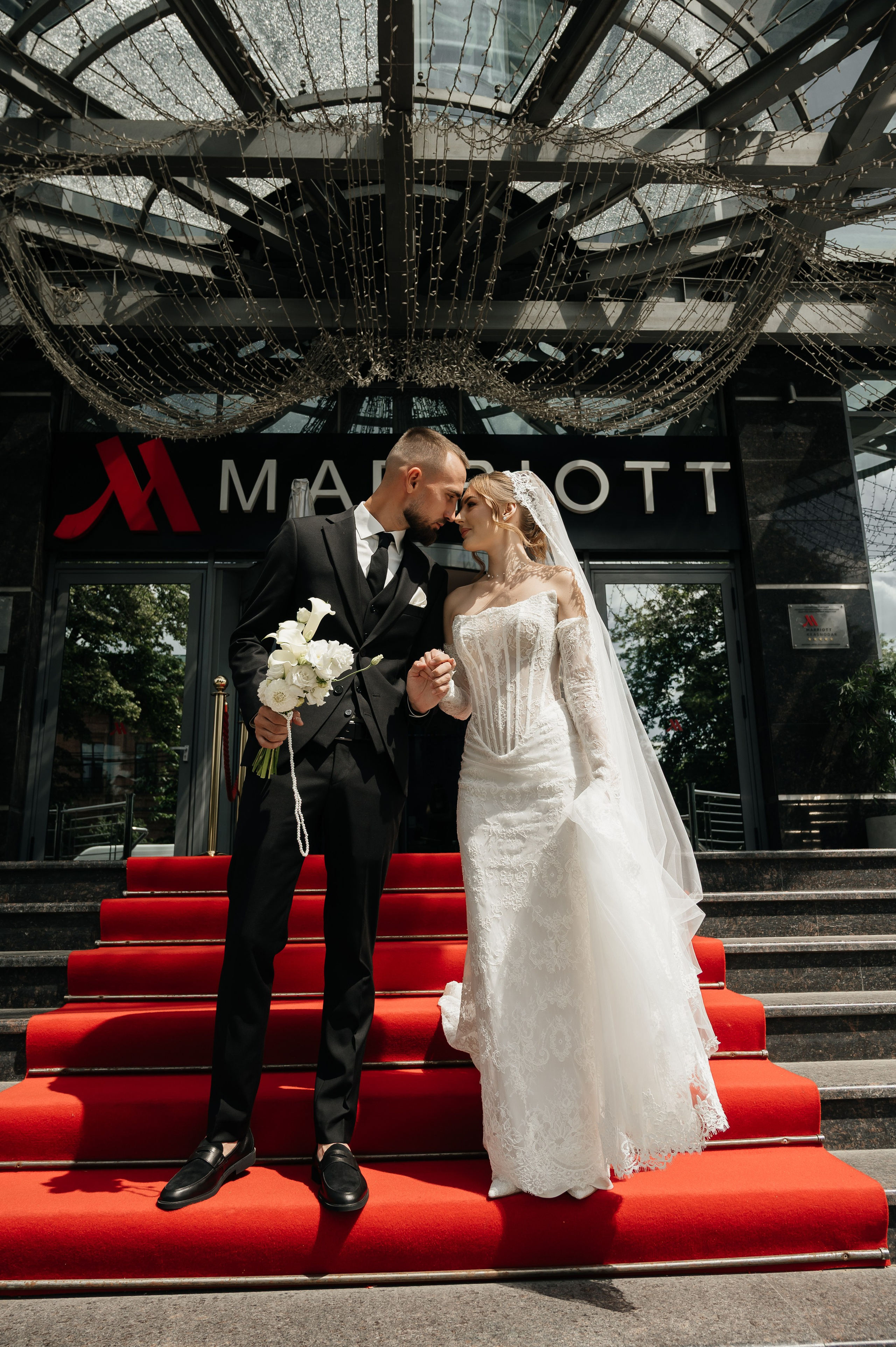 Свадьба (утро в отеле). Свадебный и семейный фотограф в Краснодаре Алина Мельник